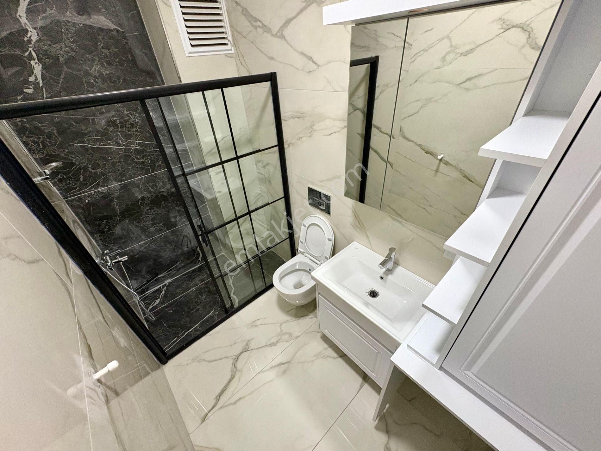 Akçay Sezgin Emlaktan Gürede Doğa İle İç İçe Triplex Kelepir Villa - Görsel 24