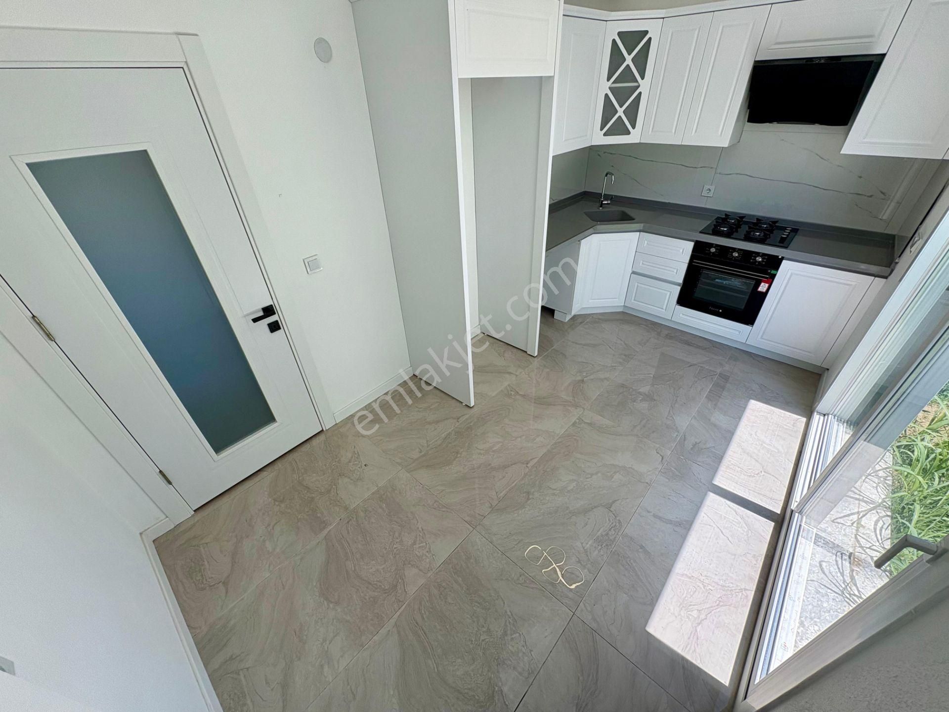 Akçay Sezgin Emlaktan Gürede Doğa İle İç İçe Triplex Kelepir Villa - Görsel 7