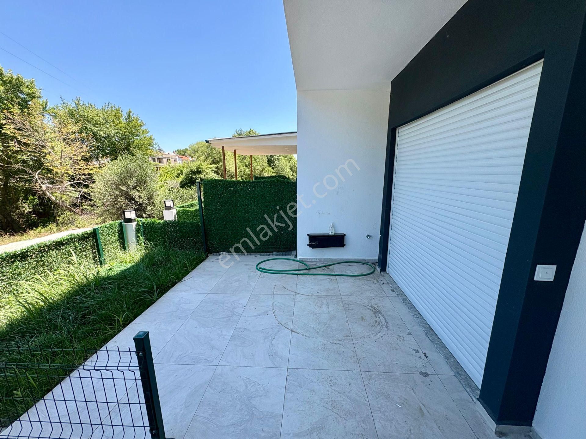 Akçay Sezgin Emlaktan Gürede Doğa İle İç İçe Triplex Kelepir Villa - Görsel 5
