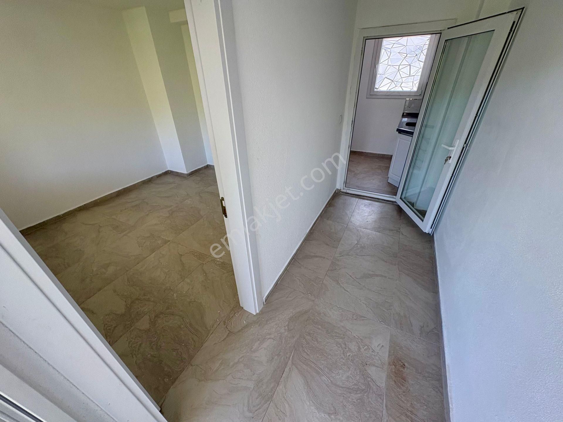 Akçay Sezgin Emlaktan Gürede Doğa İle İç İçe Triplex Kelepir Villa - Görsel 11