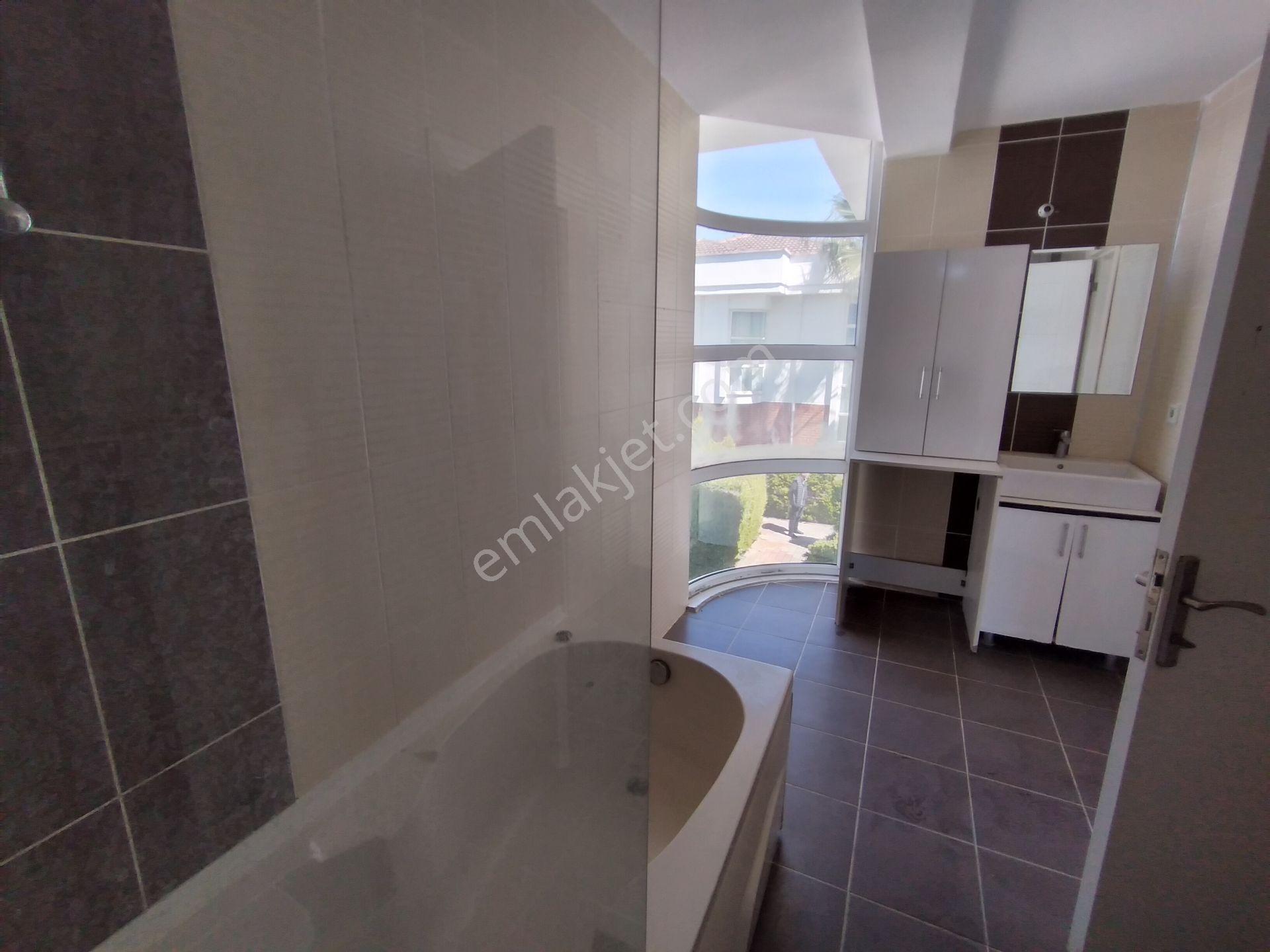 Belek Ocean Sitesinde Havuzlu Denize Yakın 4+1 350 M² Dubleks Villa - Görsel 18