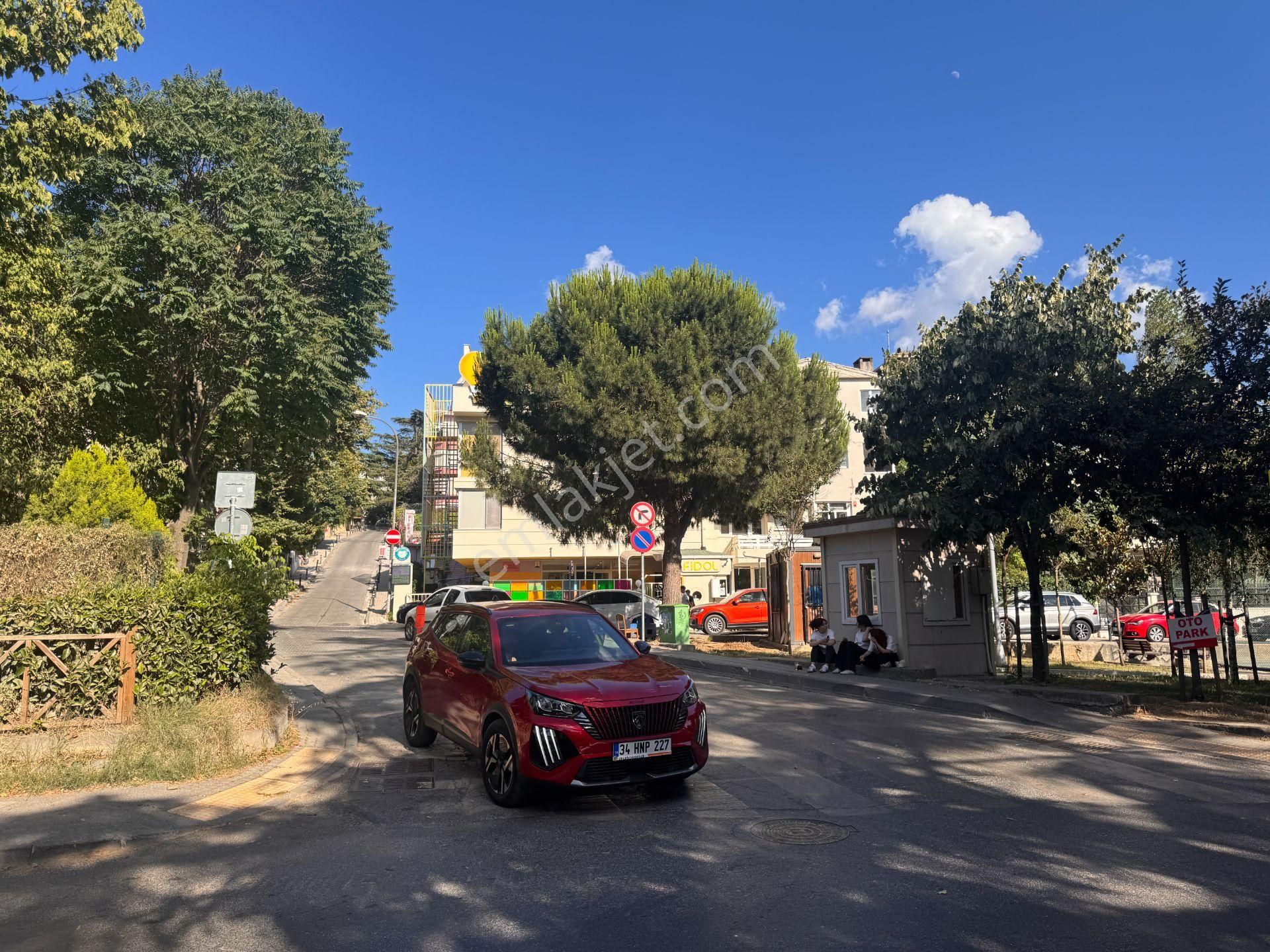 Koşuyolu’nda 13 Yaşında 1.084 M2 Kapalı Alanlı Satılık Bina - Görsel 31