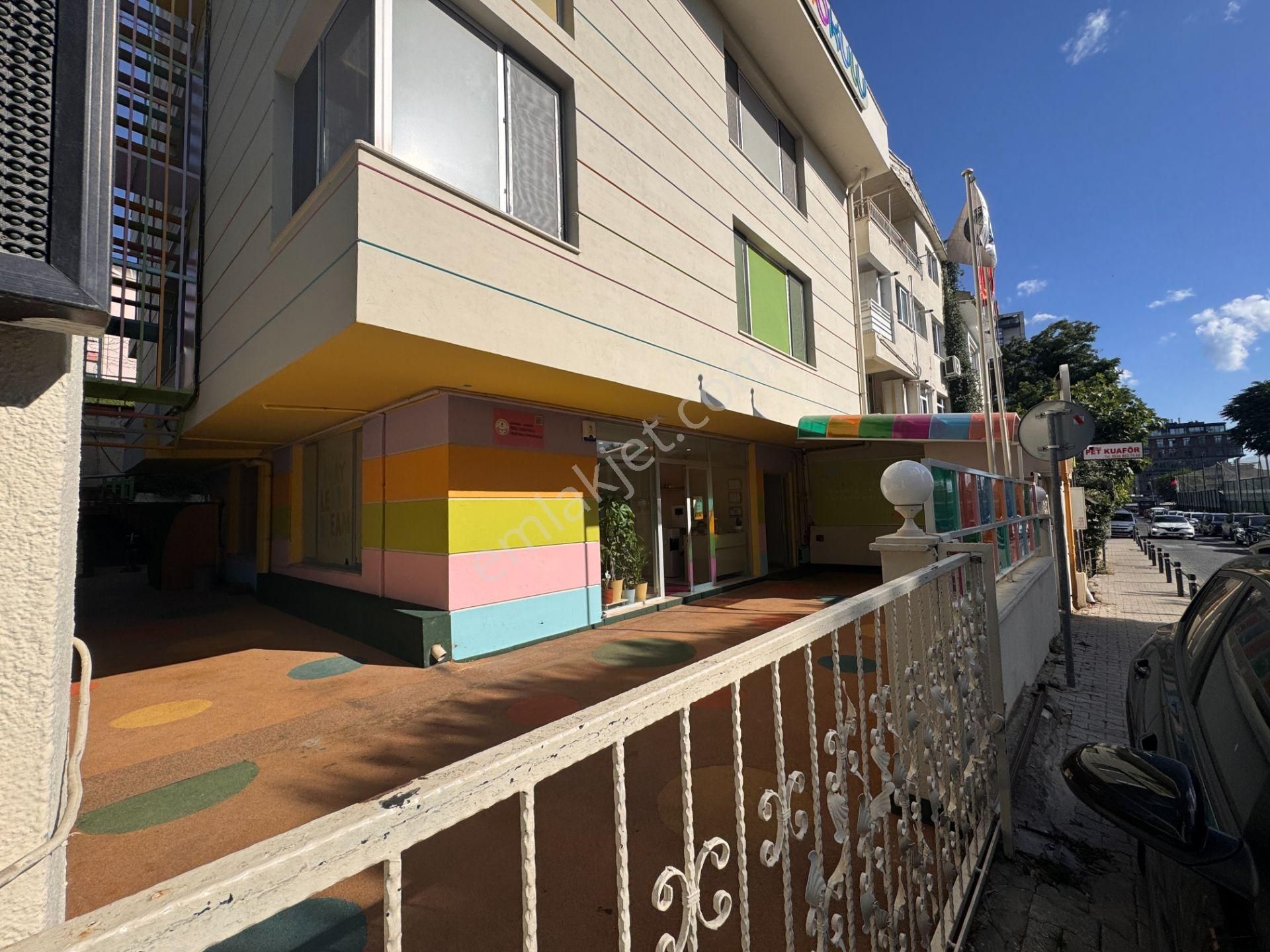 Koşuyolu’nda 13 Yaşında 1.084 M2 Kapalı Alanlı Satılık Bina - Görsel 28