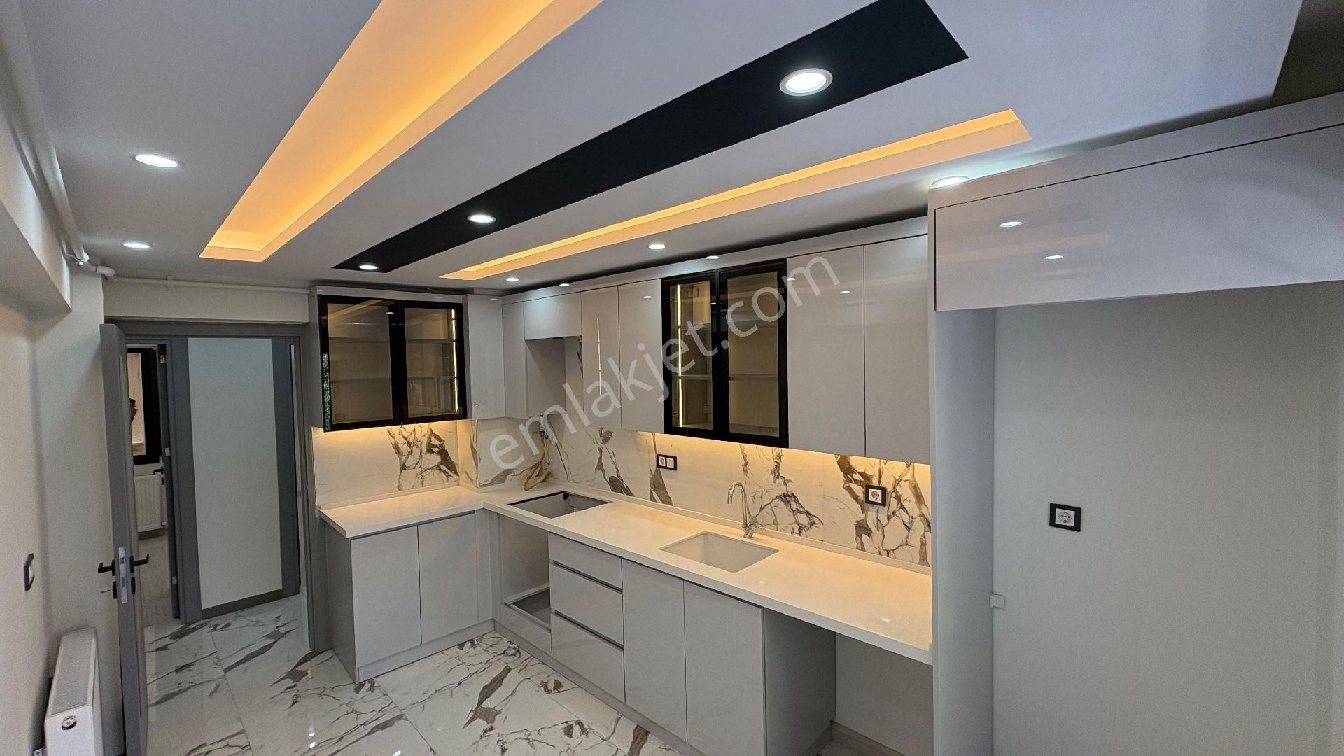 Merkez Efendi Mah Asansörlü 3+1 155 M2 2kat Ultra Lüxs Satılık Daire