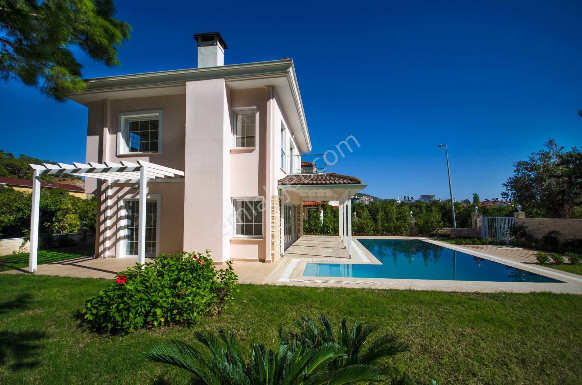 Çamyuva’nın En Nezih Konumunda Satılık Müstakil Villa - Görsel 4