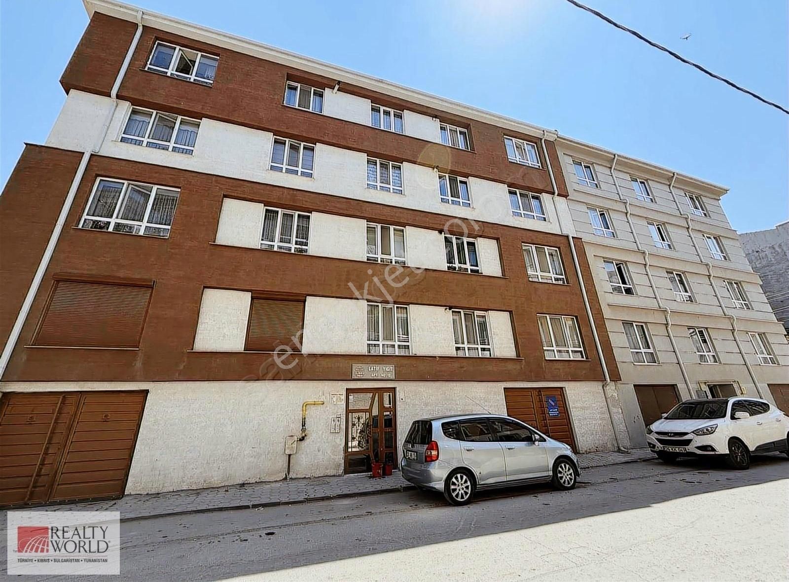 Rw Detay'dan Zafer Mh.sar Sk Satılık 2+1 Daire
