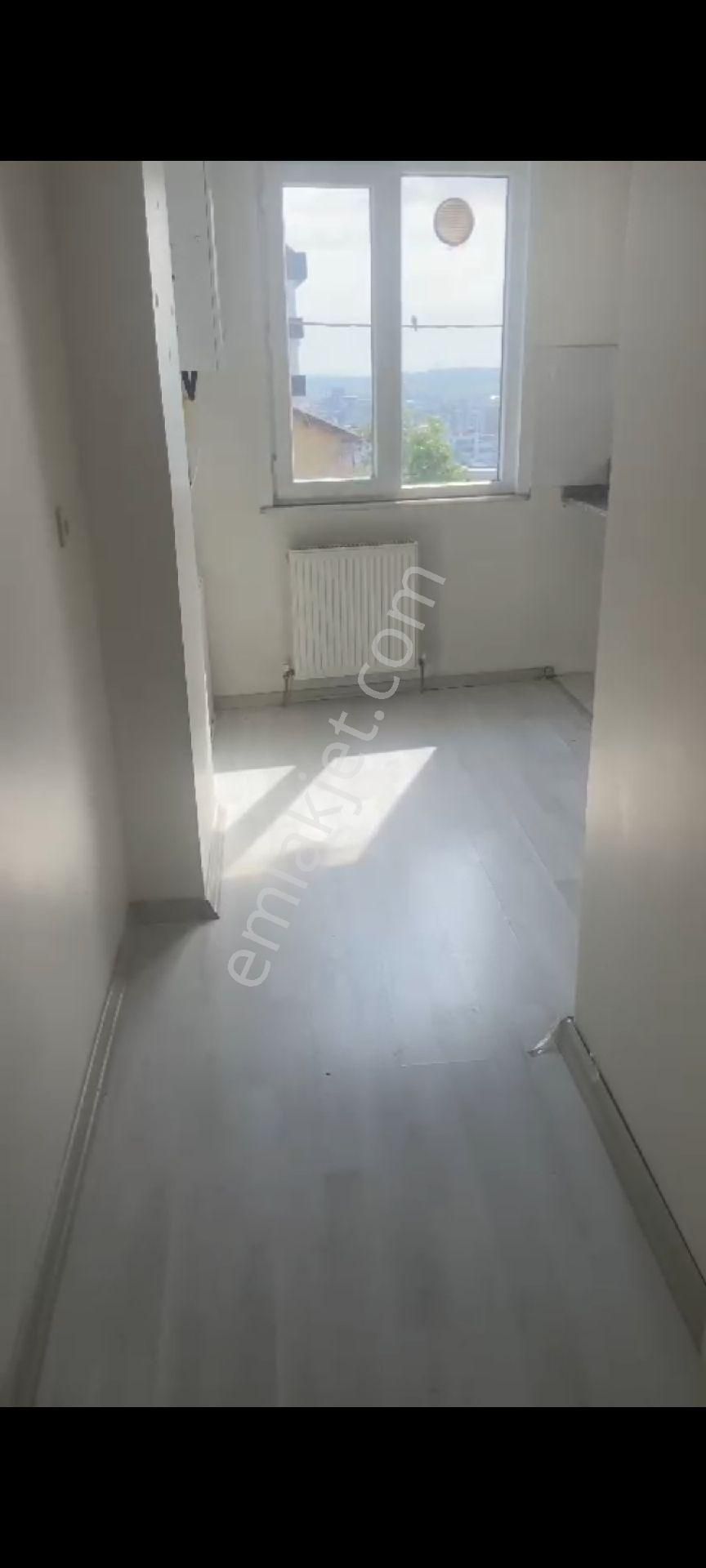 Mimarsinan  Mah De 2+1 Arakat 80m2 İskanlı Binada