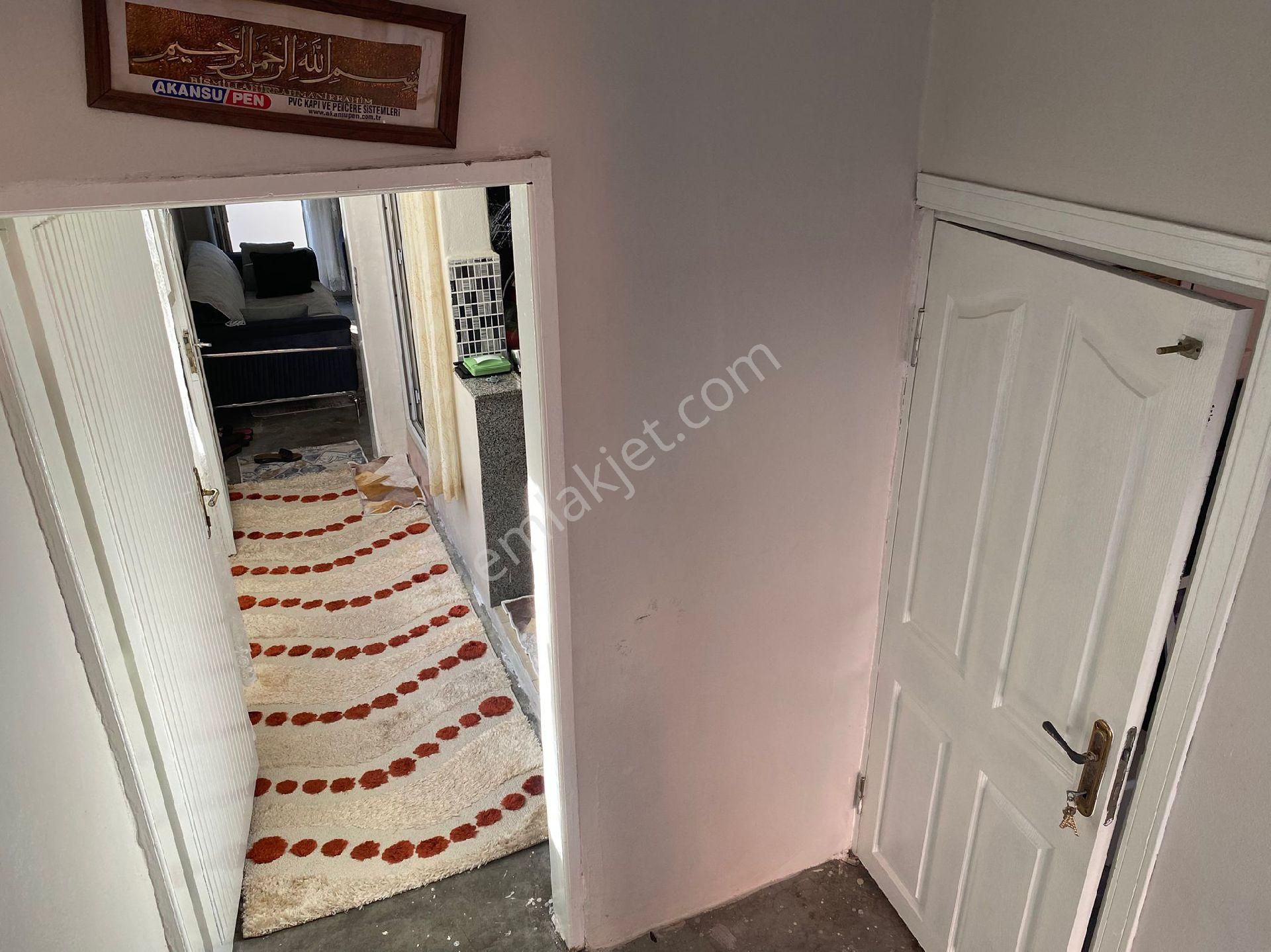 Adana Seyhan Obalar Caddesi Gülbahçe Mahallesi'nde 3 Kt - Görsel 4