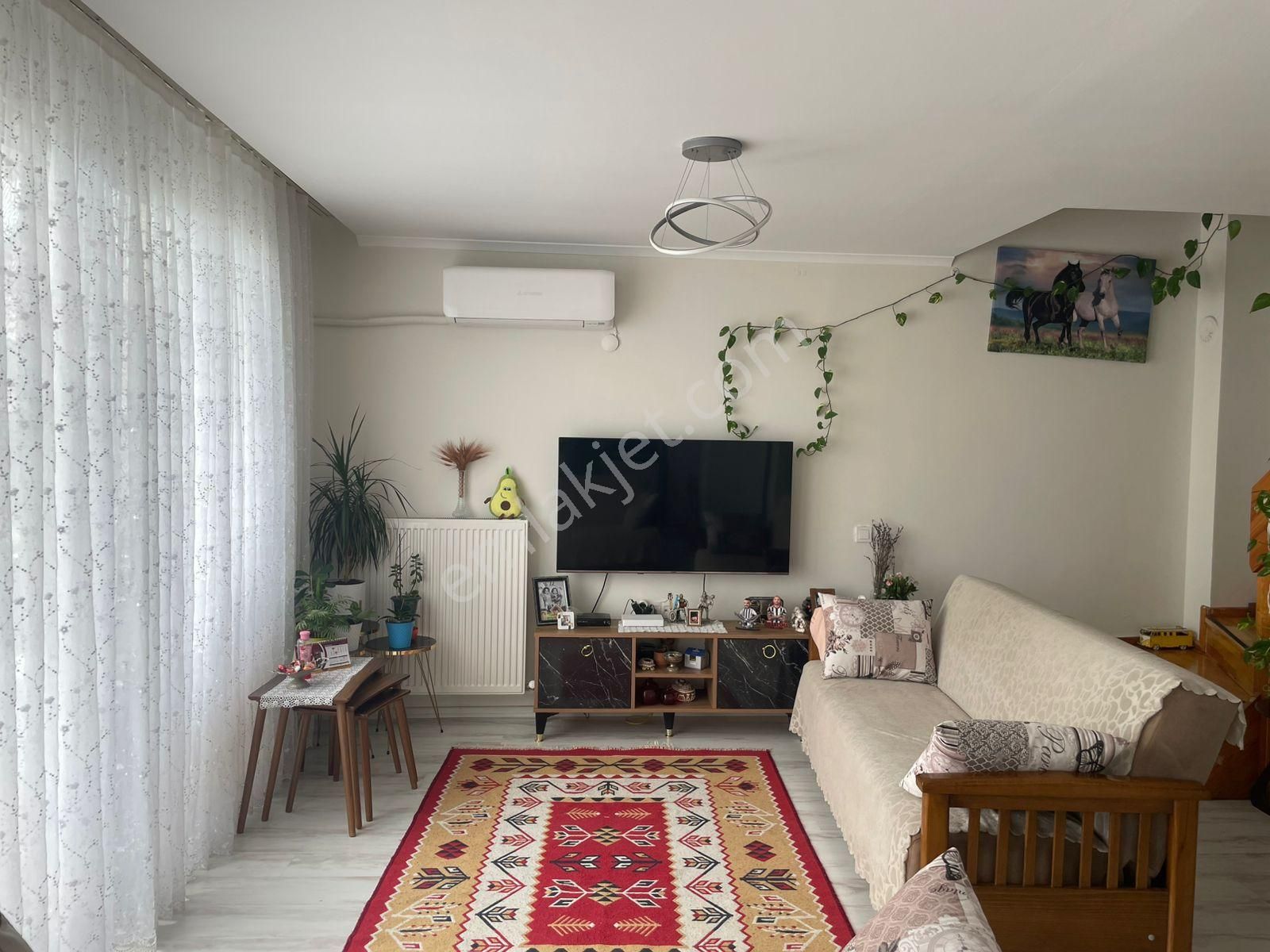 Hurma Mahallesinde 2+1 Kullanışlı Dublex Daire - Görsel 4