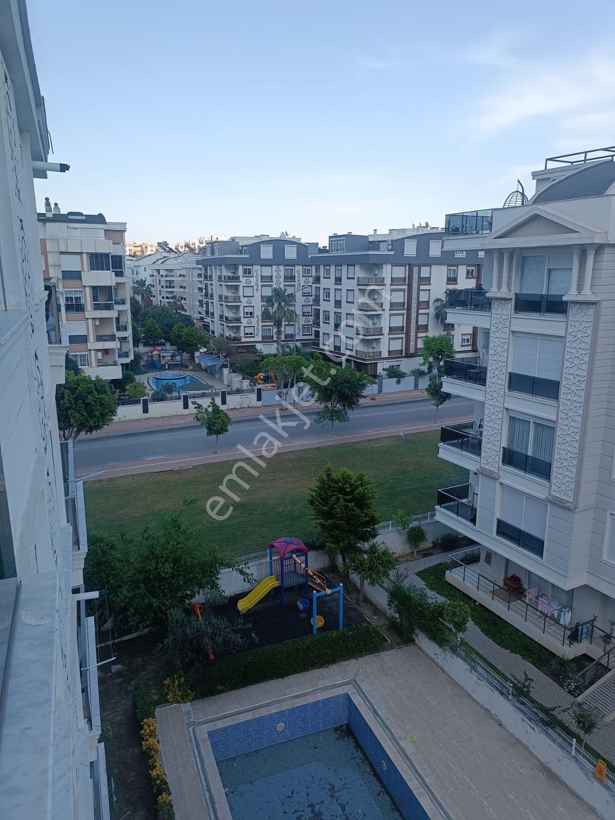 Hurma Mahallesinde 2+1 Kullanışlı Dublex Daire - Görsel 15