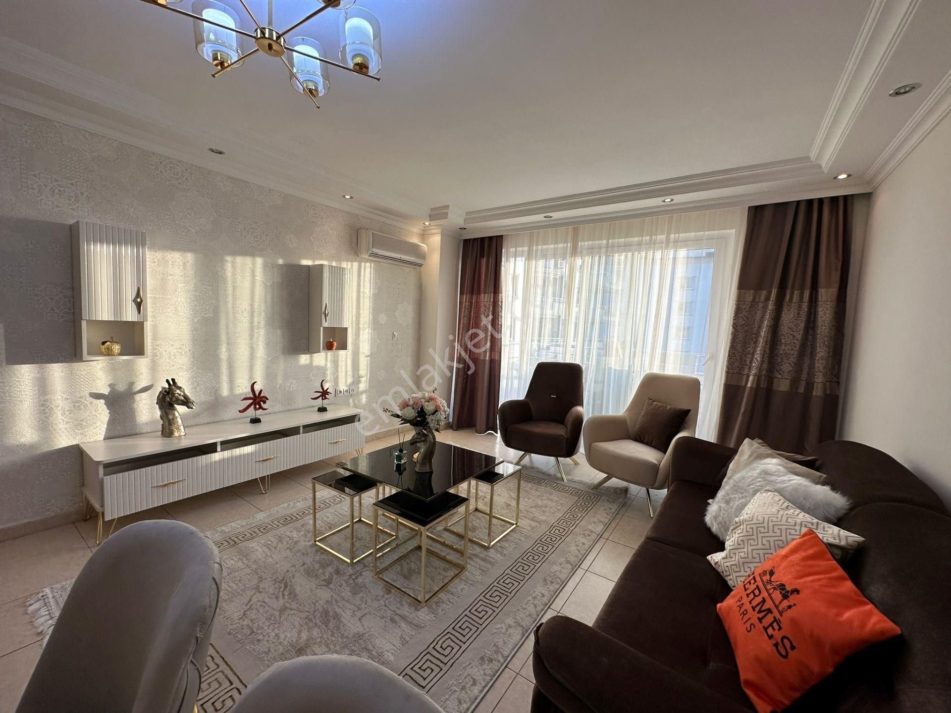 Kleopatra’da Denize Yakın Lüks Eşyalı 2+1 Daire – Yüksek Yatırım Potansiyeli!