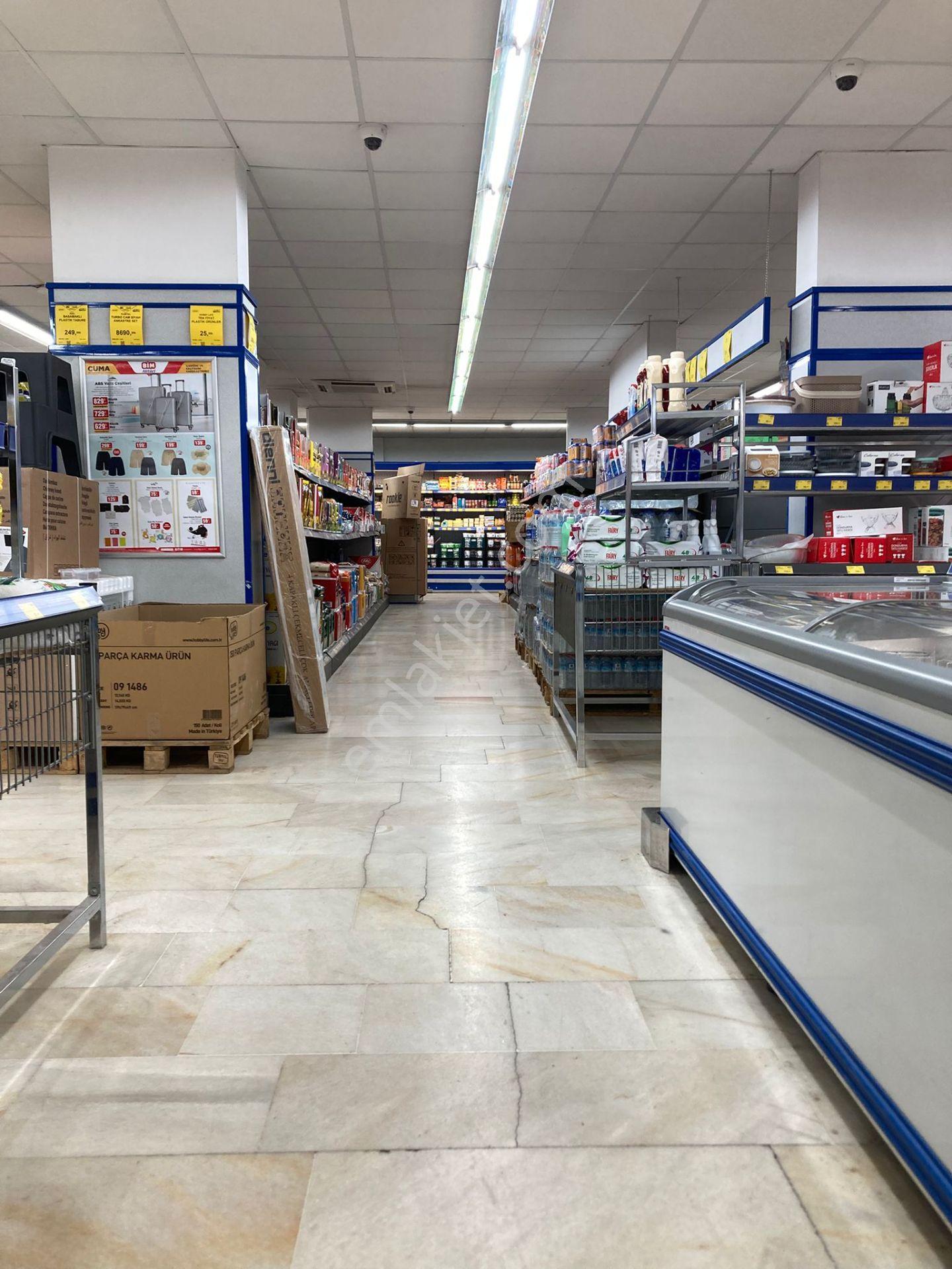 Hürriyet Cad. Üzeri Satılık Kurumsal Kiracılı 590m² Dükkan - Görsel 18