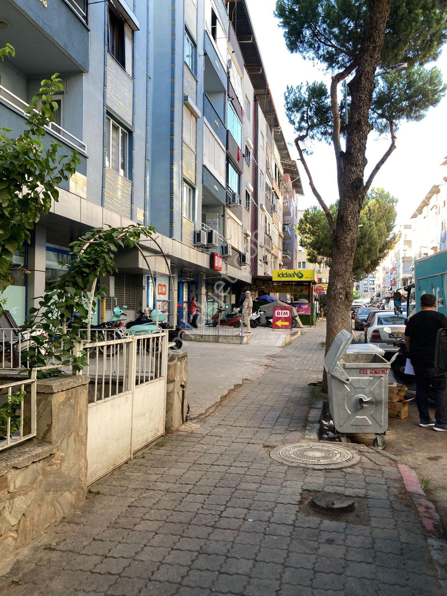 Hürriyet Cad. Üzeri Satılık Kurumsal Kiracılı 590m² Dükkan - Görsel 3