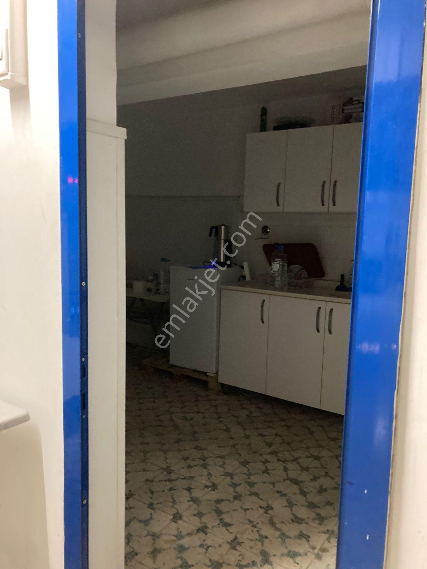 Hürriyet Cad. Üzeri Satılık Kurumsal Kiracılı 590m² Dükkan - Görsel 30