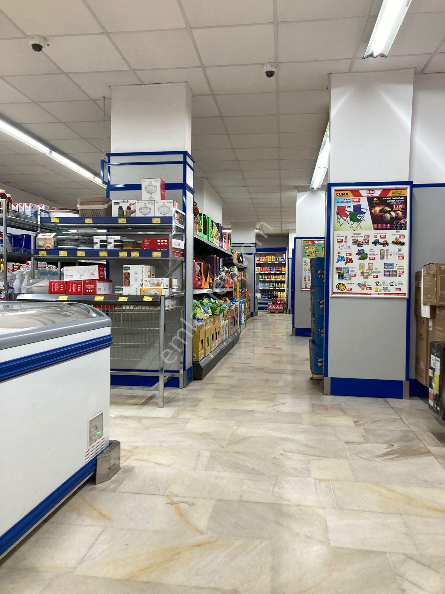 Hürriyet Cad. Üzeri Satılık Kurumsal Kiracılı 590m² Dükkan - Görsel 13