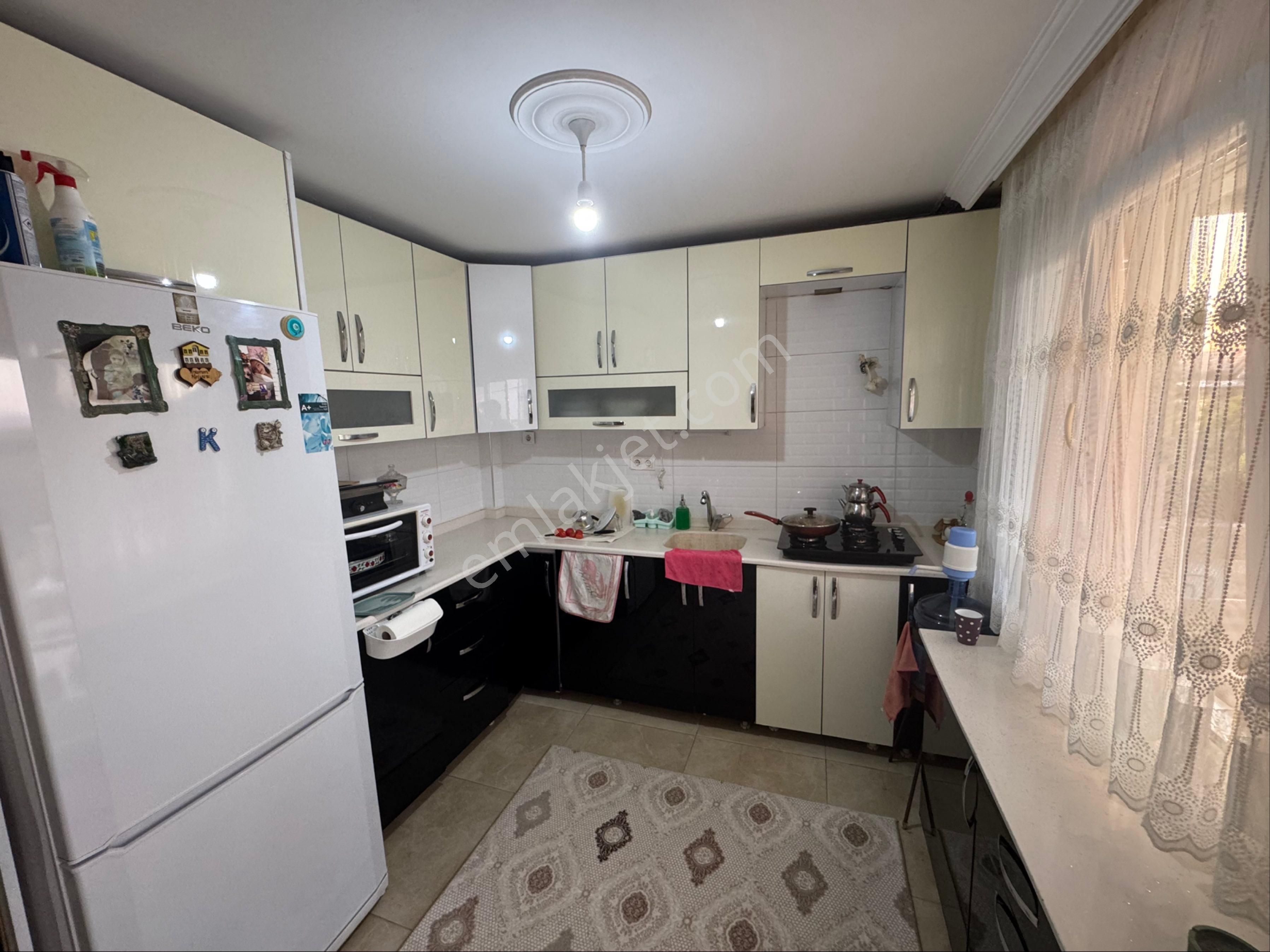 Foça Yolu Üzerinde 550 M2 Arsa Üzerinde Satılık 2+1 Müstakil Ev - Görsel 15