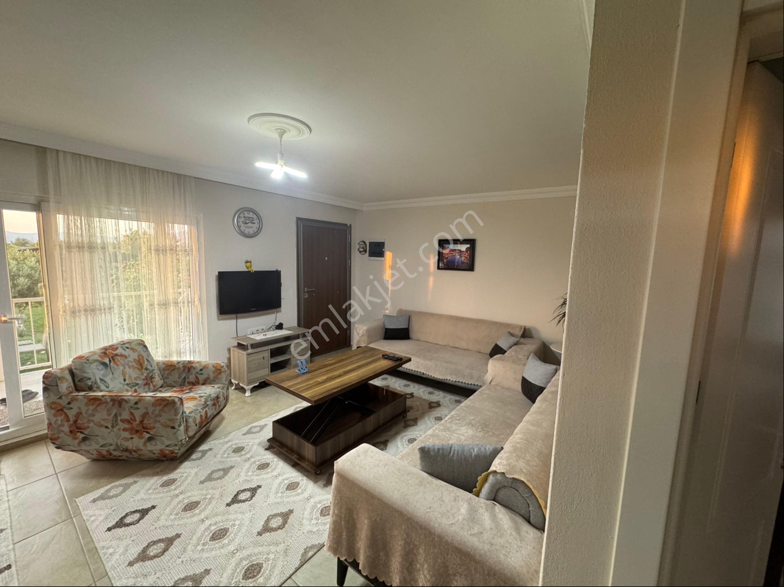 Foça Yolu Üzerinde 550 M2 Arsa Üzerinde Satılık 2+1 Müstakil Ev - Görsel 17