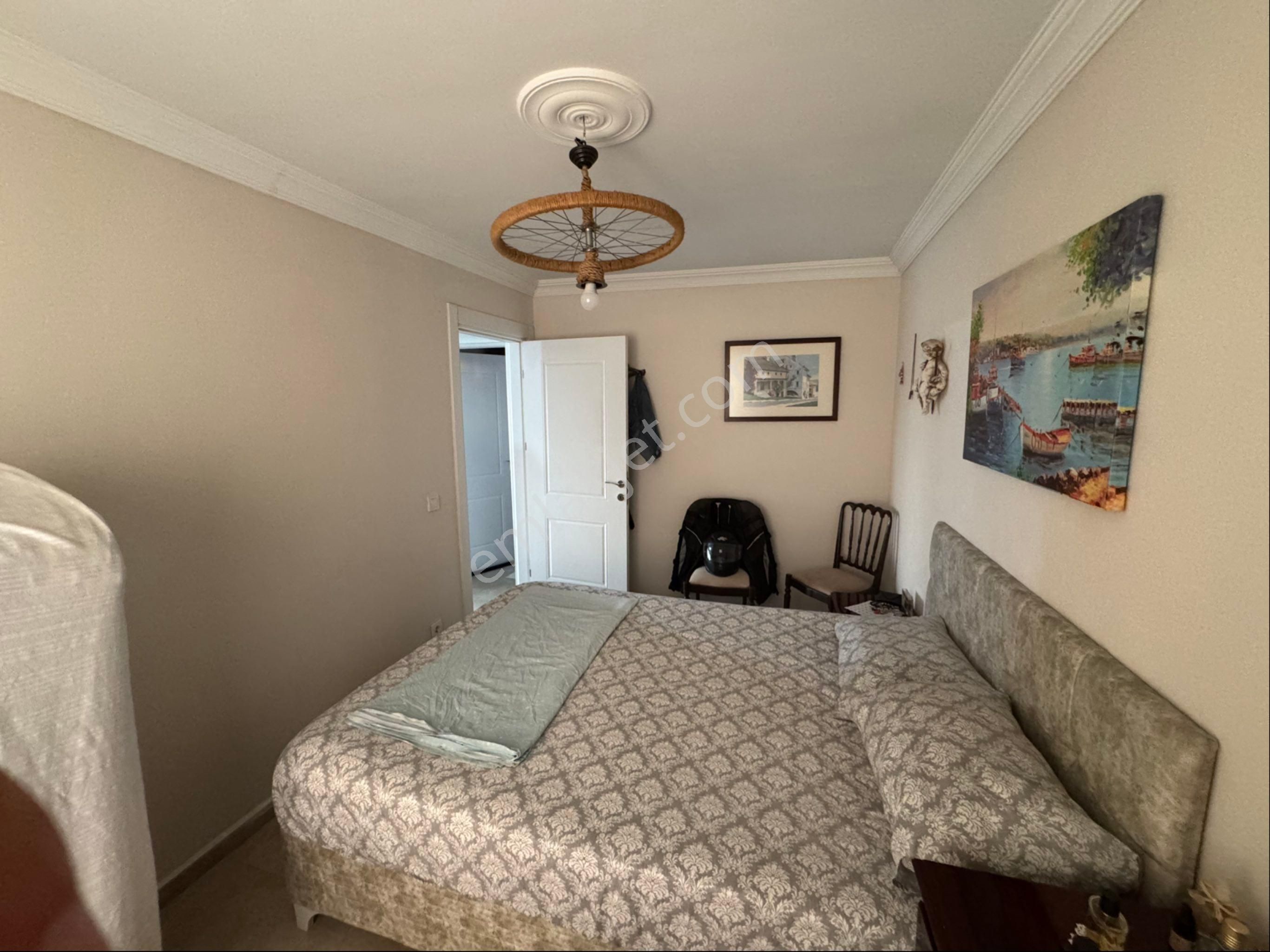 Foça Yolu Üzerinde 550 M2 Arsa Üzerinde Satılık 2+1 Müstakil Ev - Görsel 22