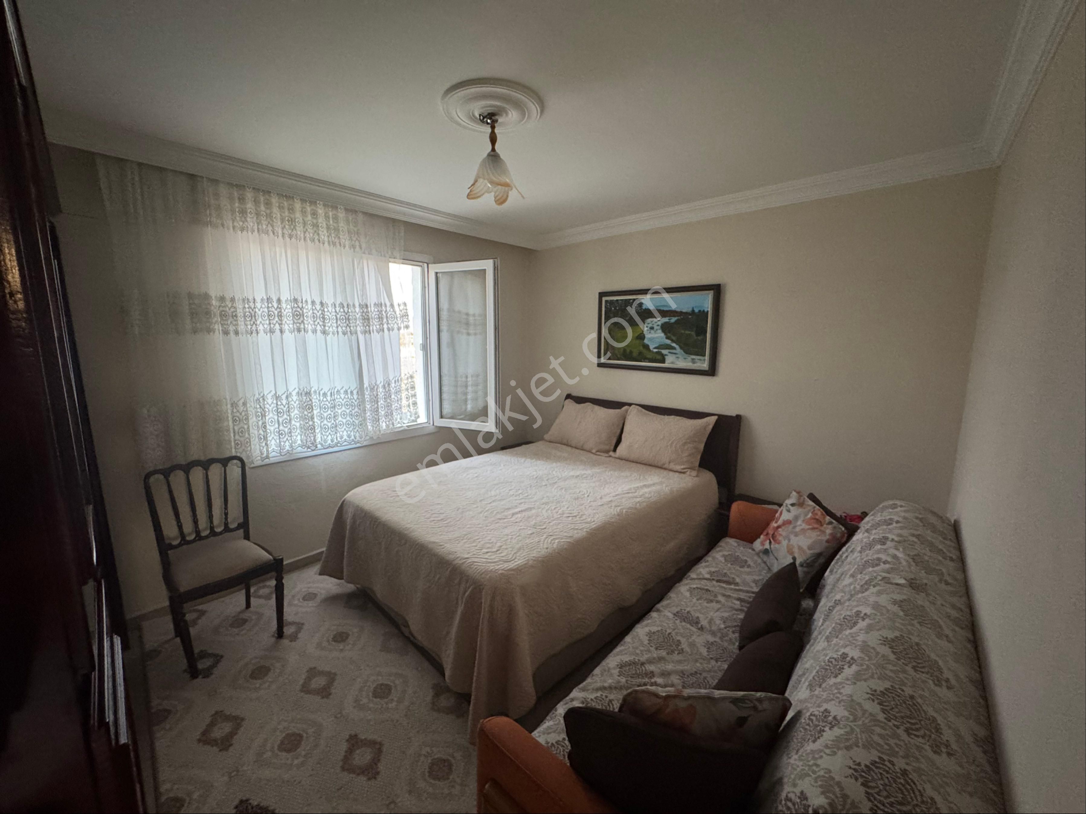 Foça Yolu Üzerinde 550 M2 Arsa Üzerinde Satılık 2+1 Müstakil Ev - Görsel 19