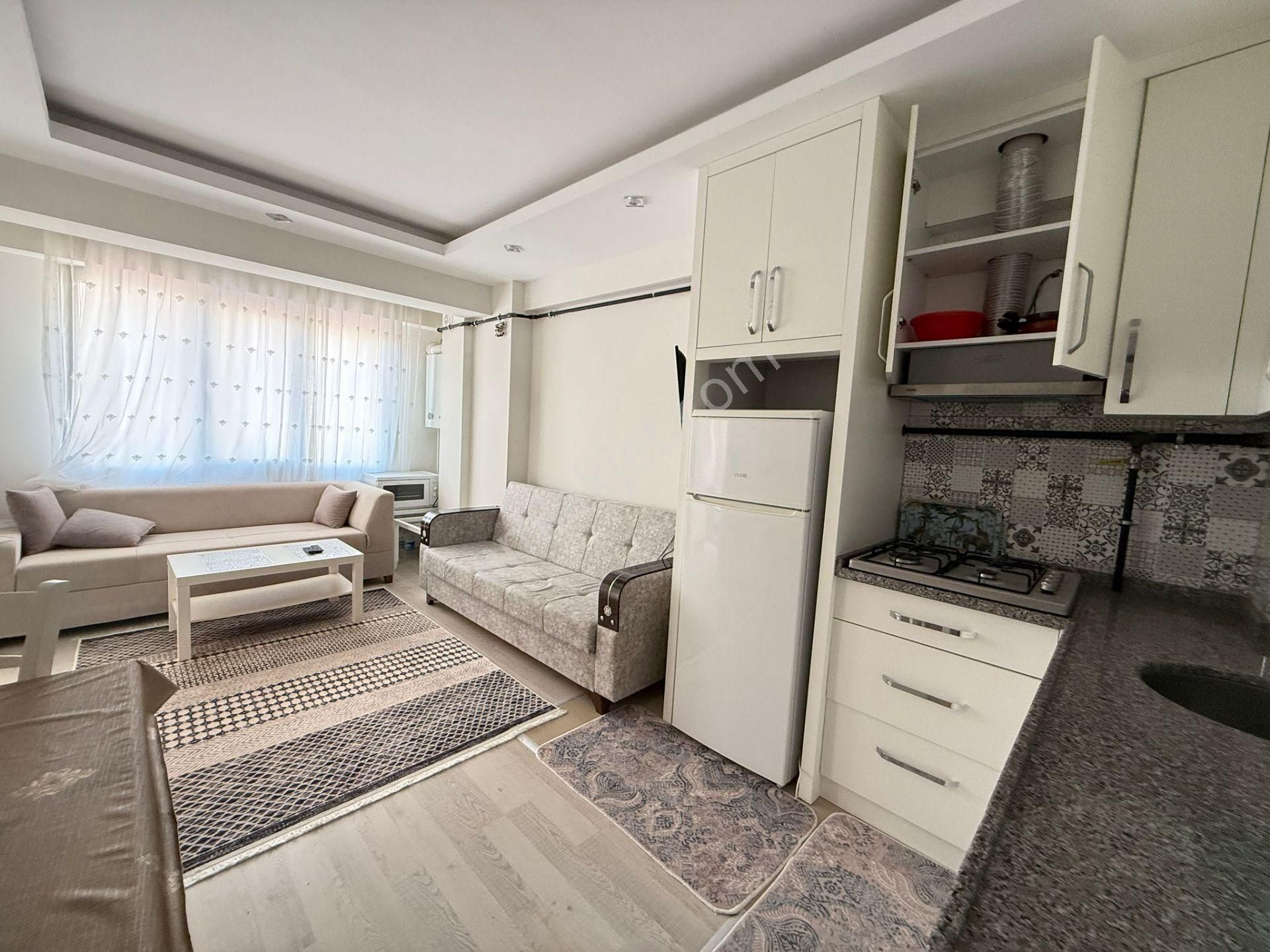 Dur-al Gayrimenkul'den Asmalıevlerde Kiralık 1+1 Apart