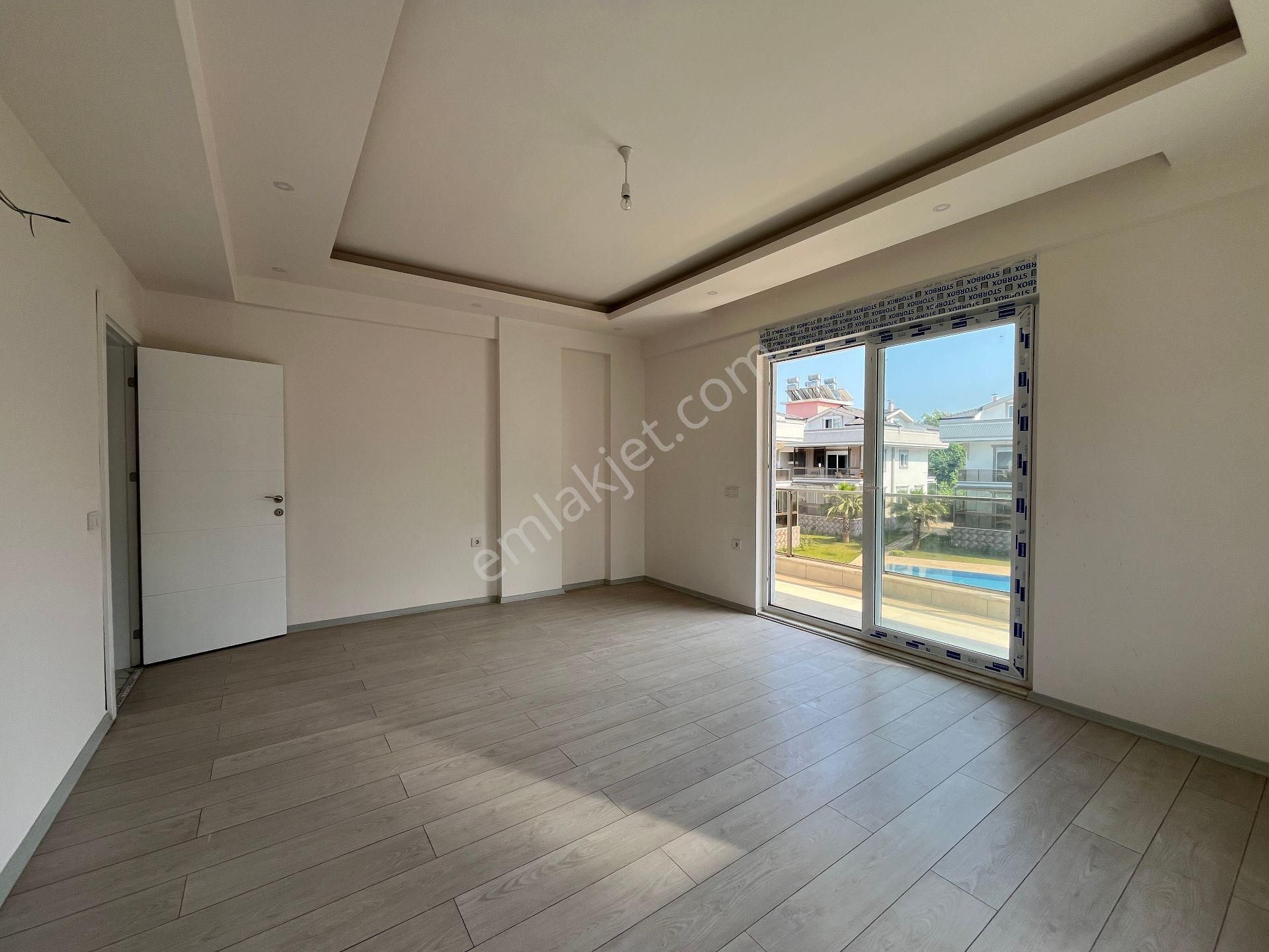 Kuzdere'de Lüx Site İçinde Satılık 4+1 Geniş Daireler - Görsel 4