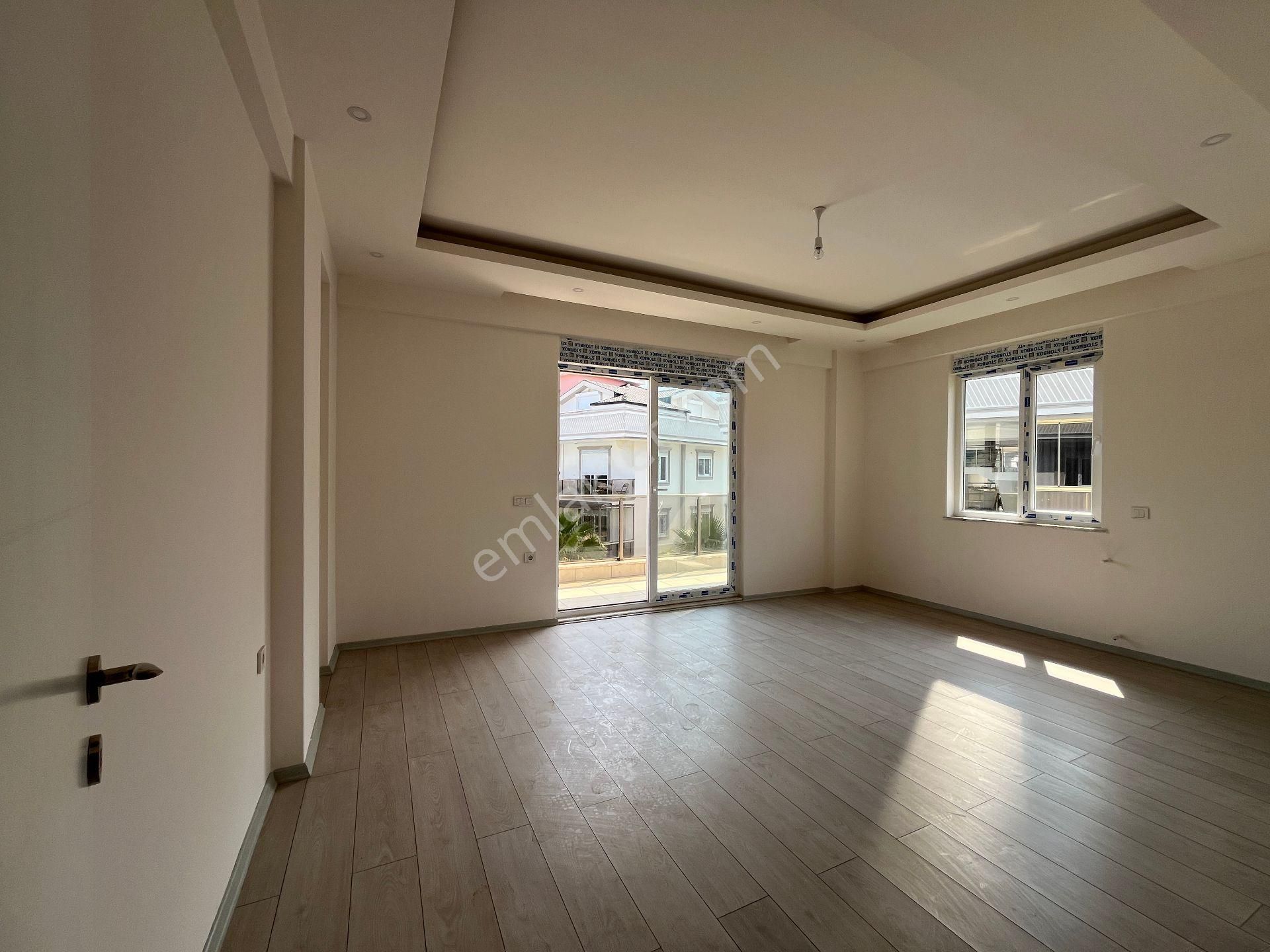 Kuzdere'de Lüx Site İçinde Satılık 4+1 Geniş Daireler - Görsel 3