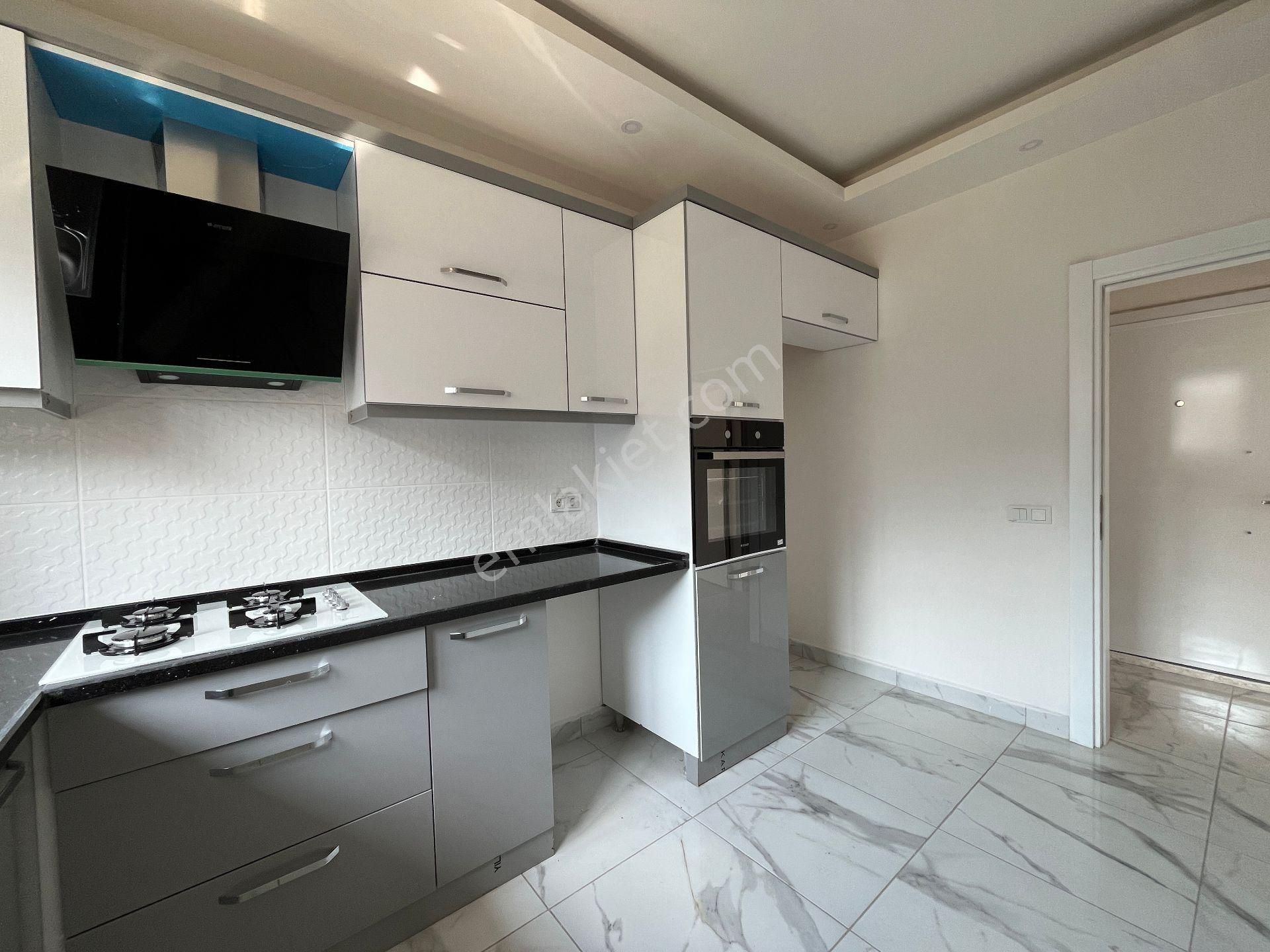 Kuzdere'de Lüx Site İçinde Satılık 4+1 Geniş Daireler - Görsel 11