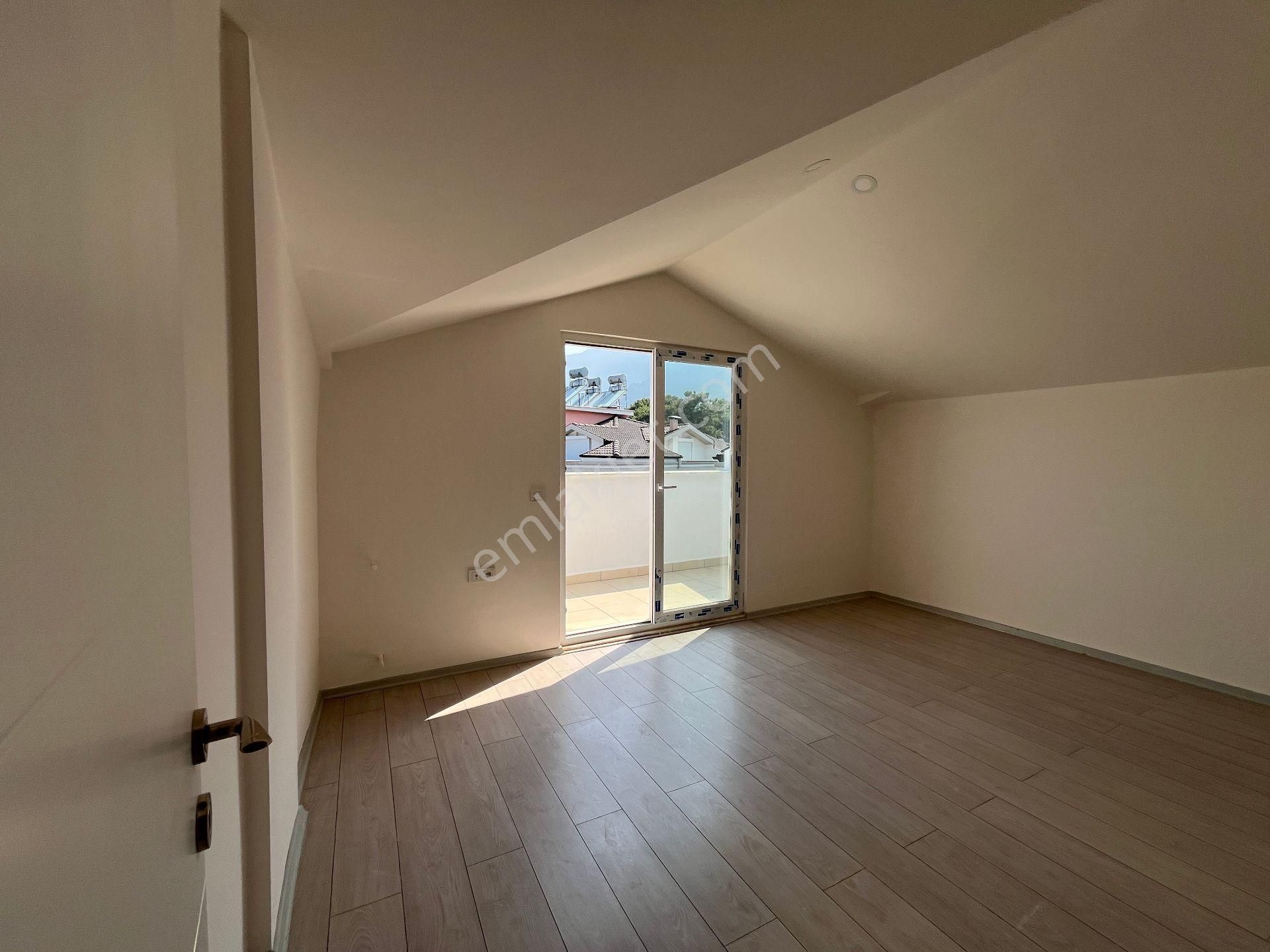 Kuzdere'de Lüx Site İçinde Satılık 4+1 Geniş Daireler - Görsel 24