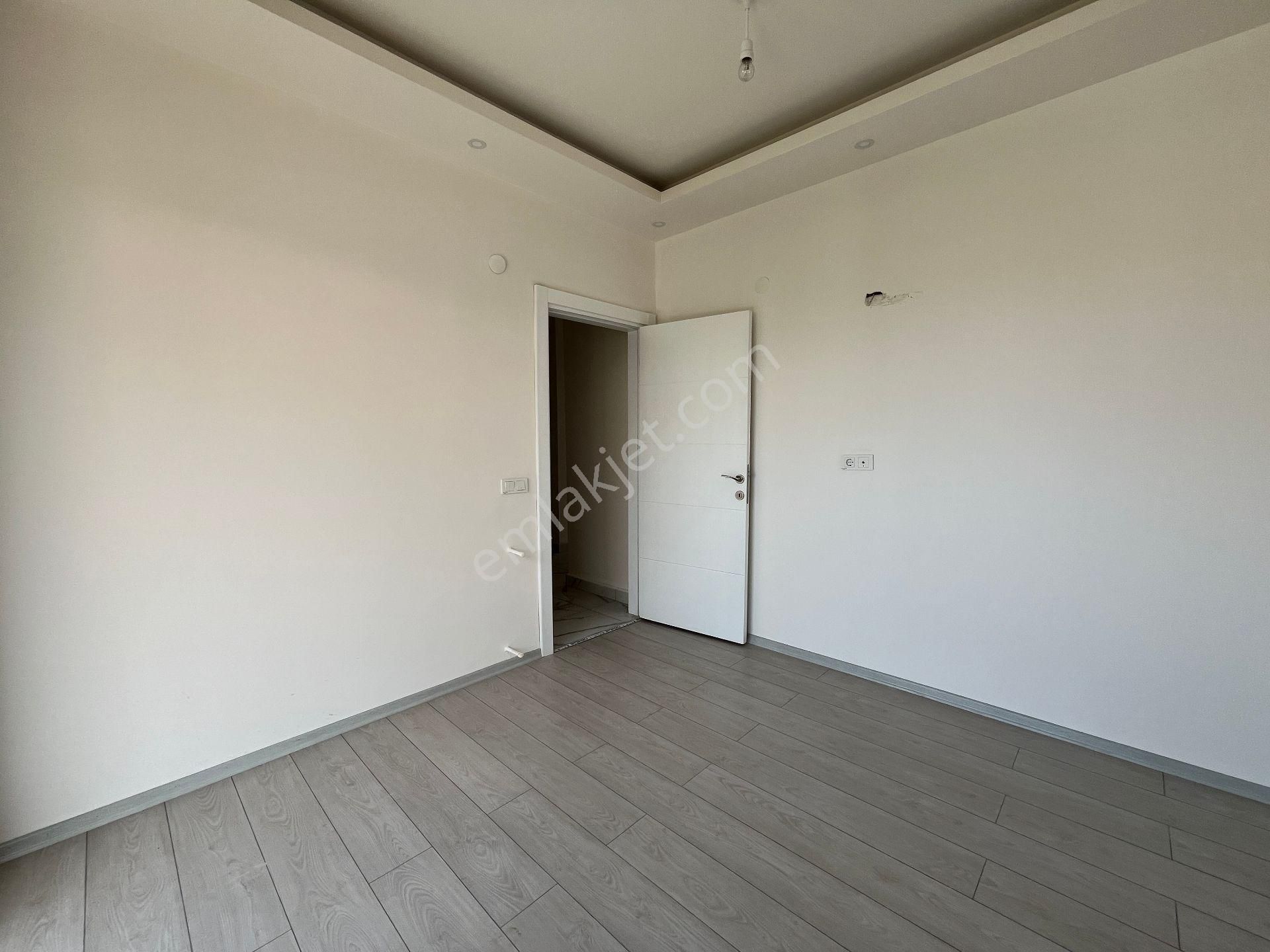 Kuzdere'de Lüx Site İçinde Satılık 4+1 Geniş Daireler - Görsel 14