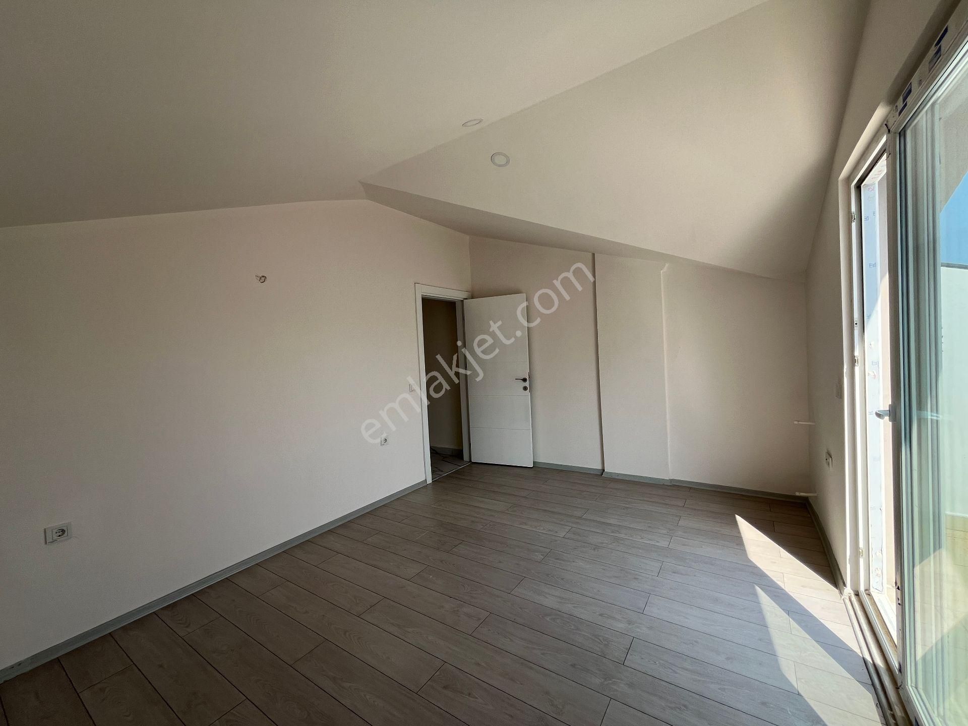 Kuzdere'de Lüx Site İçinde Satılık 4+1 Geniş Daireler - Görsel 25