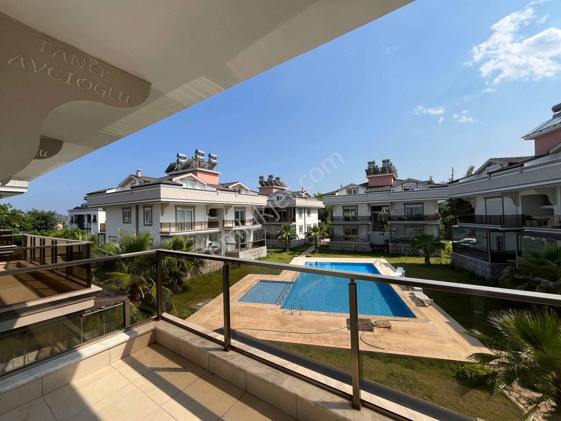 Kuzdere'de Lüx Site İçinde Satılık 4+1 Geniş Daireler - Görsel 2