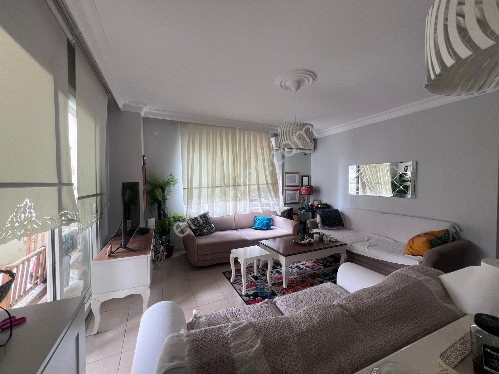 Barışmanço Cvr/site/15yaş/4+1/ç.banyo/kiler/kombi/iskan/hasarsız