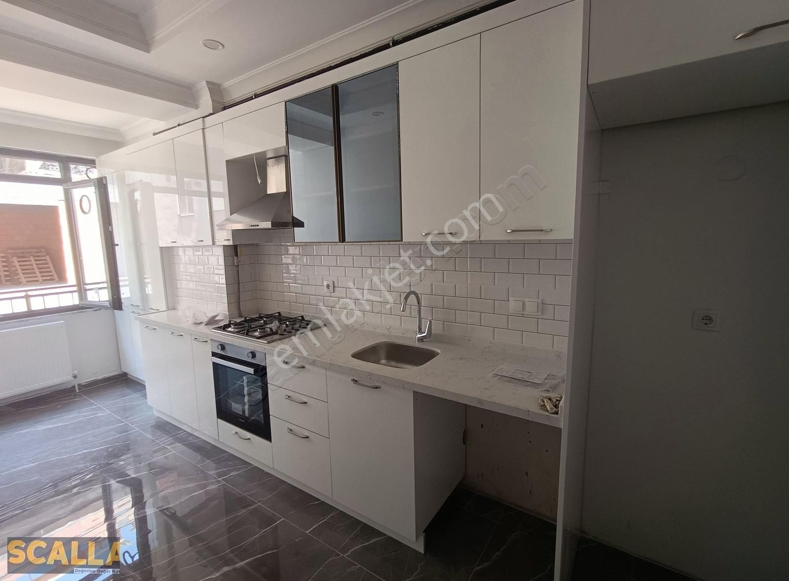 Gültepe Caddeye 2 Ci Parsel 2+1 Ön Cep Satılık Daire