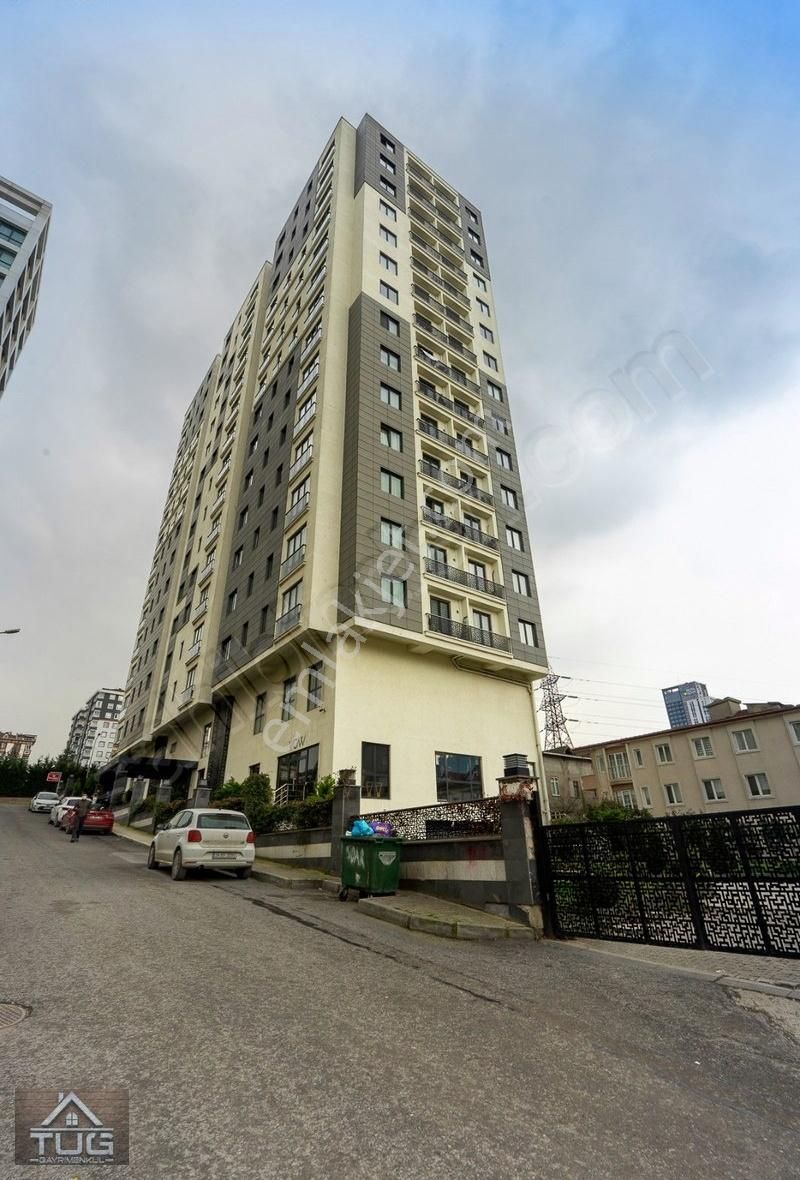 Tema Life Sitesinde Balkonlu 2+1 Satılık Daire-tuğ Gayrimenkul