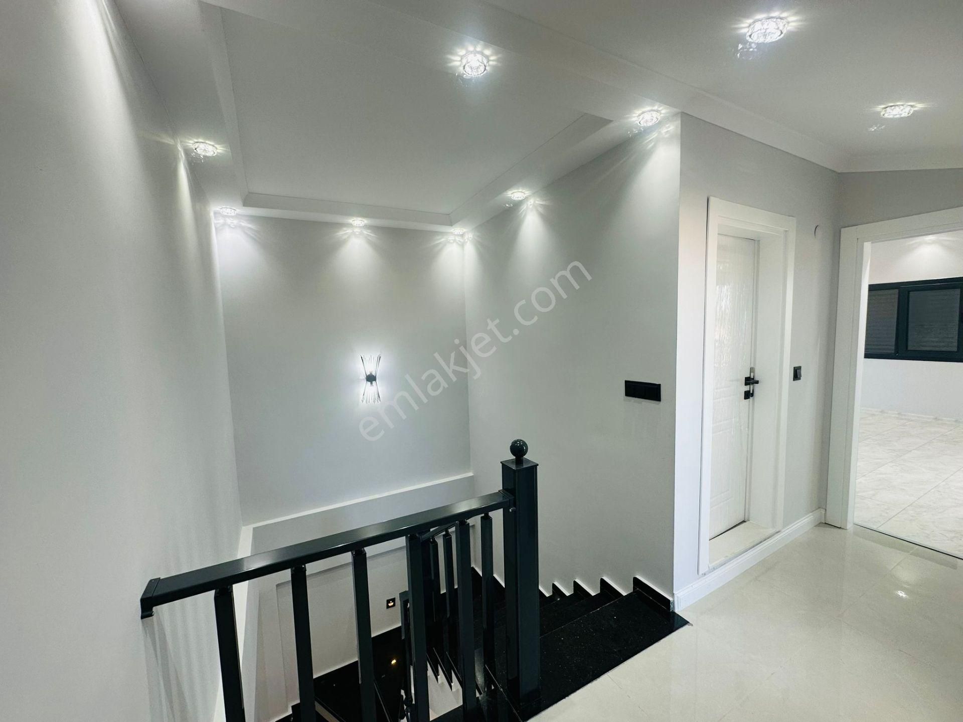 Didim Hisar Mah.deniz Manzaralı 3+1 Açık Mutfaklı Teraslı Sıfır Ve Lüx Trıplex Villamız Satılıktır - Görsel 21