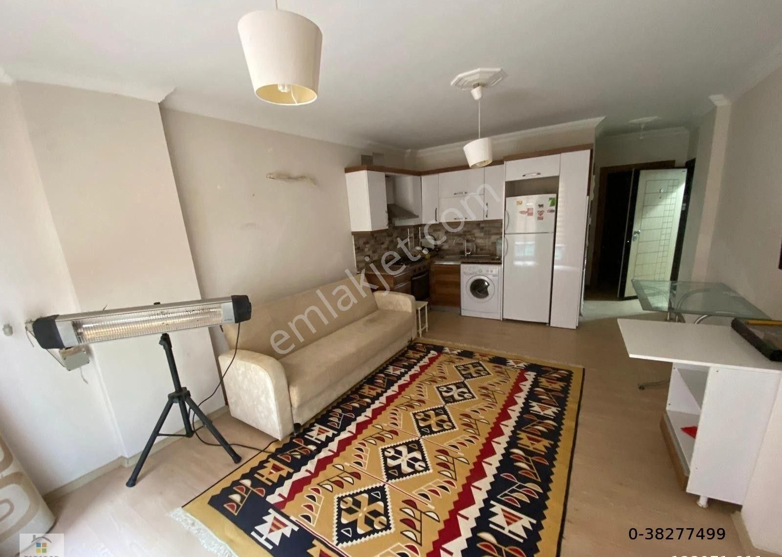 Aydın Nazilli İsabeyli Mahallesinde Eşyalı Kiralık 1+1 Daire