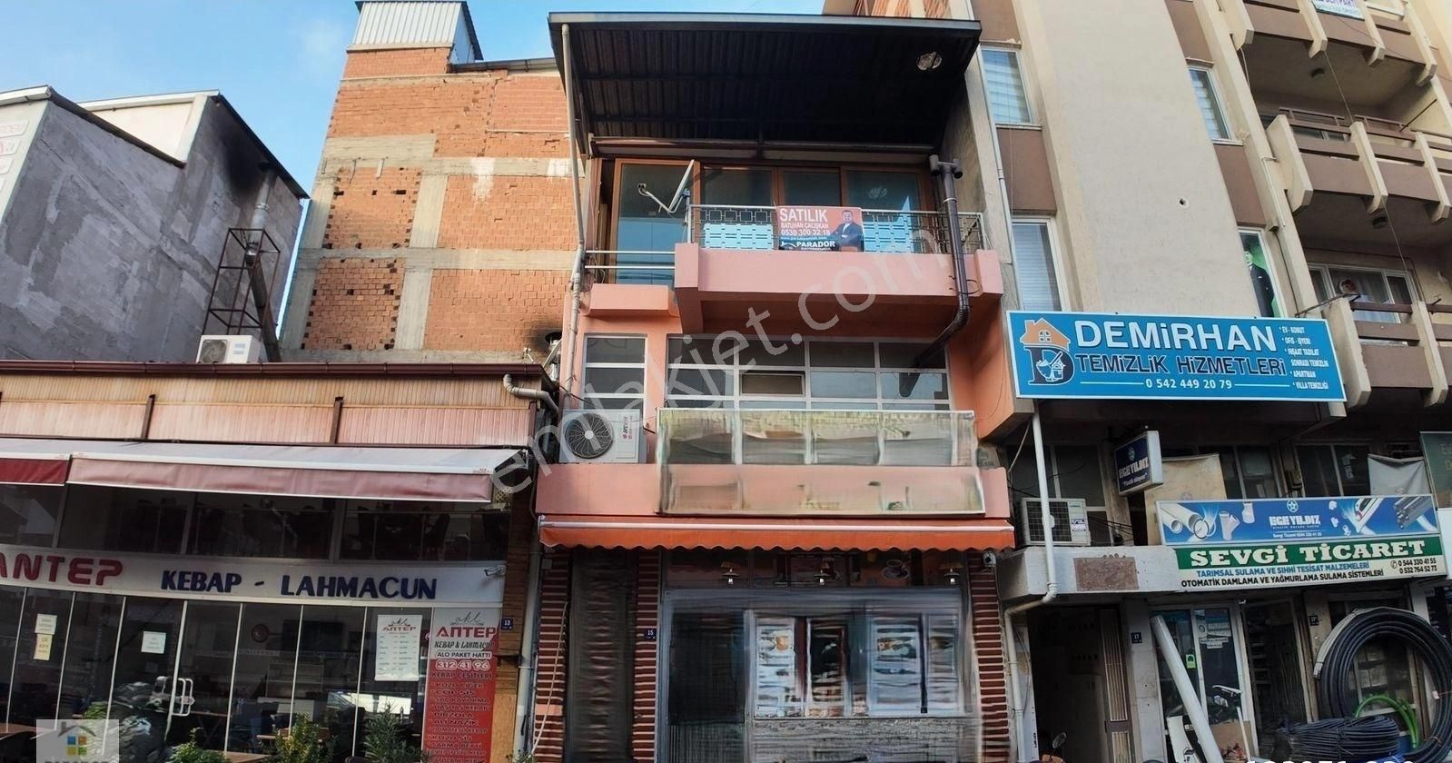 Aydın Nazilli Altıntaş Mahallesi Çarşı Merkezinde Satılık Komple İşyeri