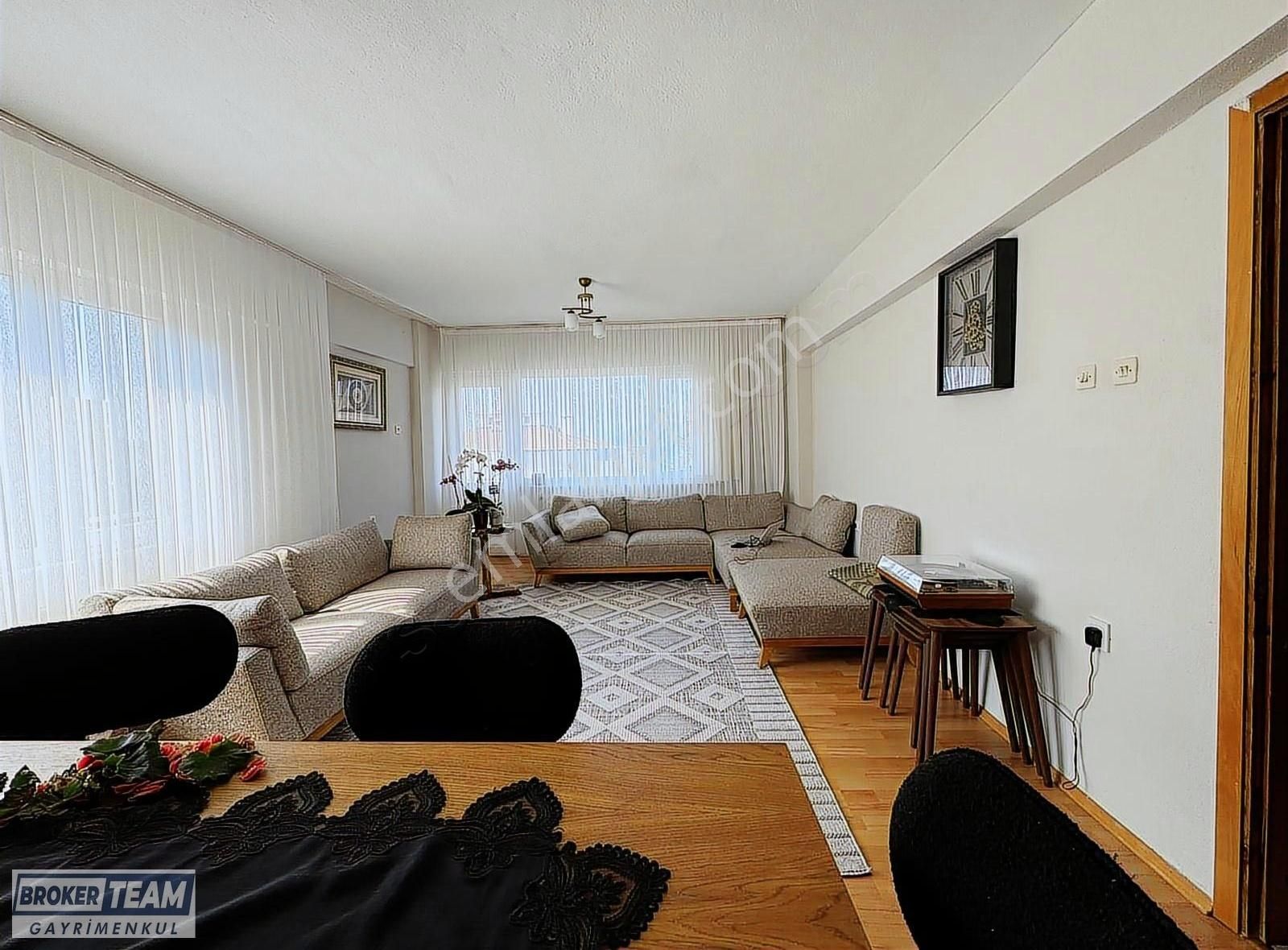 Fırsat! Mudanya Yeni Mahalle'de Satılık 3+1 Manzaralı Daire