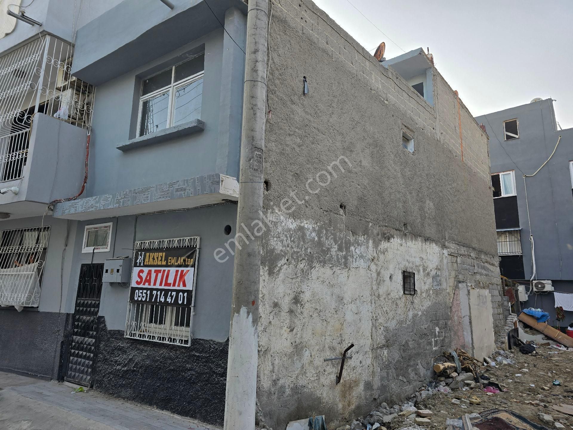 Seyhan Yenibey'de 3 Katlı Kelepir Fiyata Satılık Ev Her Kat 1+1 En Üst Kat 1+0 - Görsel 21