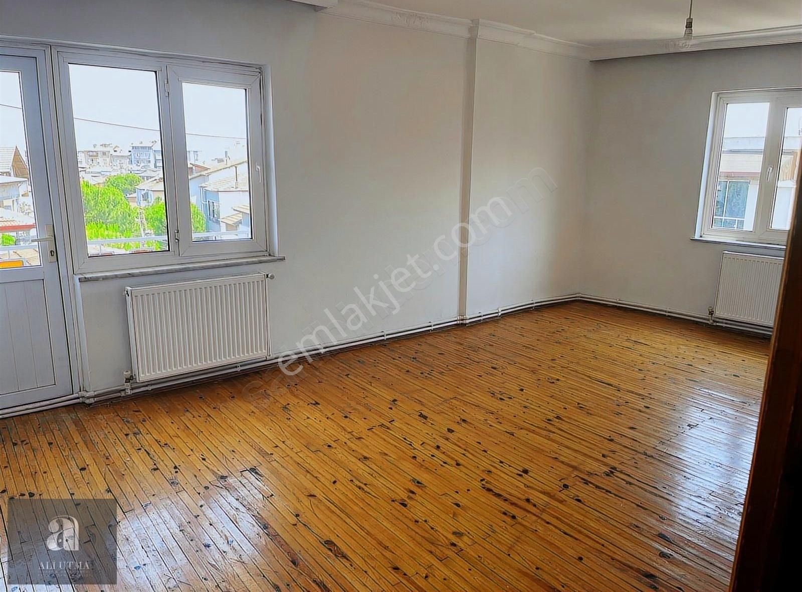 Mehmetçik Mahallesinde 2+1 120 M2 Kiralık Daire