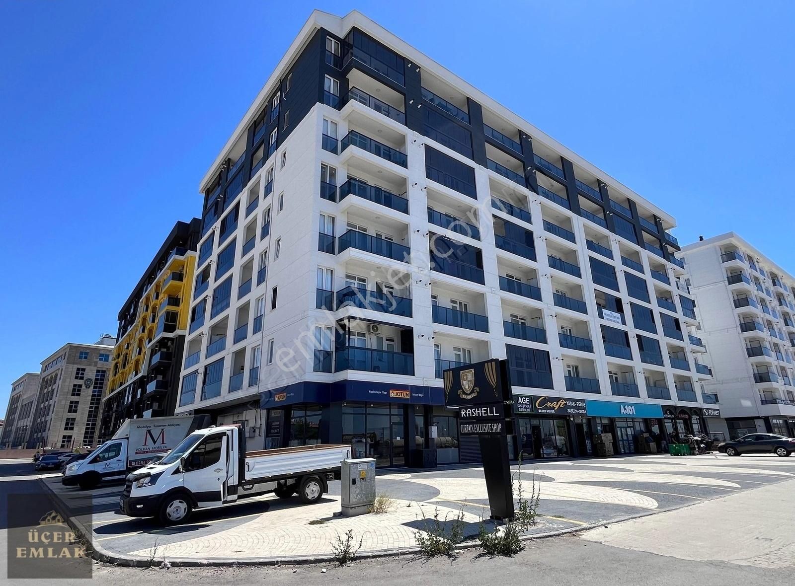 Üçer Emlak'tan İstasyon Mah. 1+1 60 M2 Sıfır Eşyalı Satlık Daire
