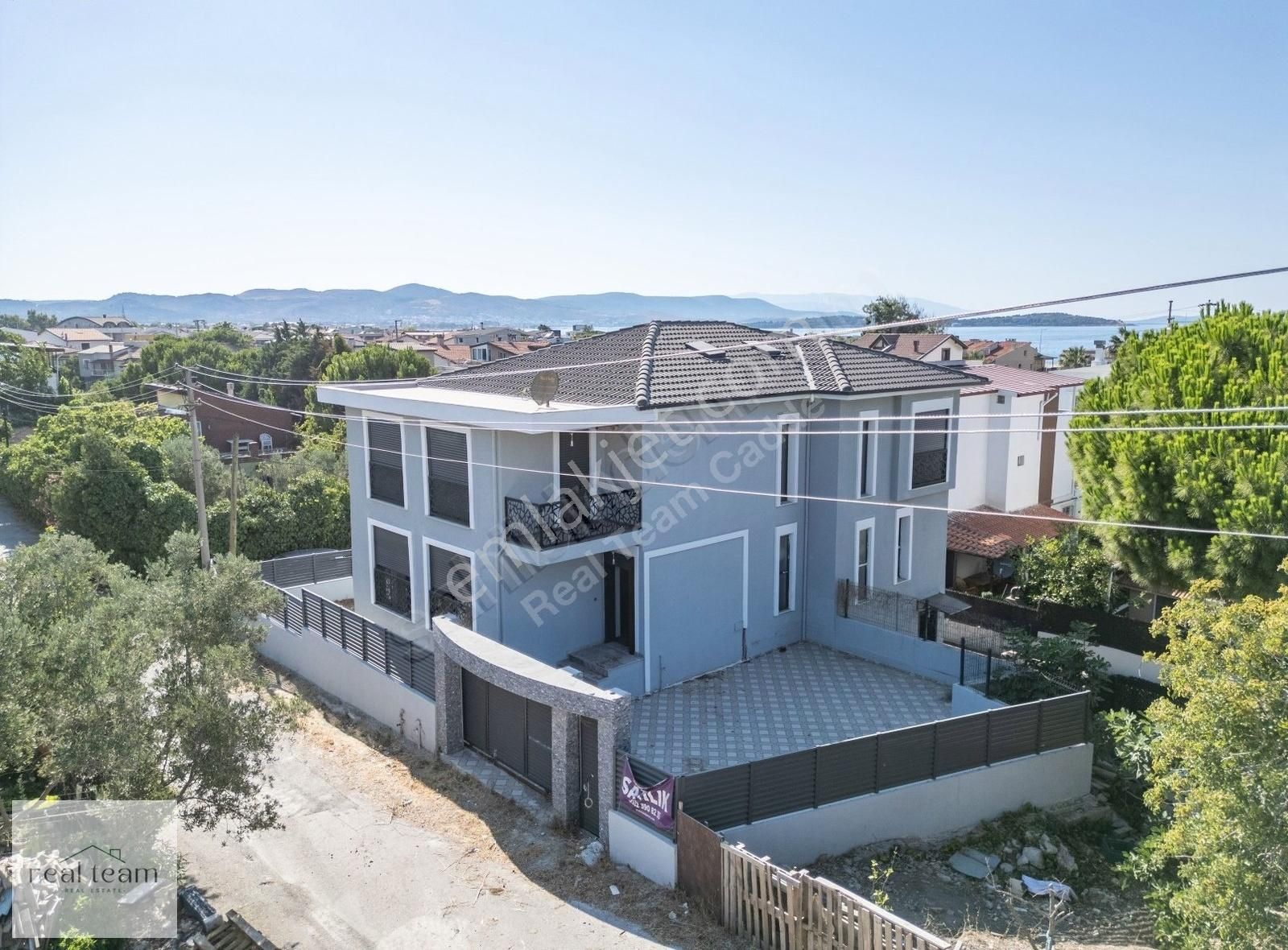 Urla Kalabak' Ta Sahile 200mt Net 160m² Sıfır Boş İkiz Villa - Görsel 18