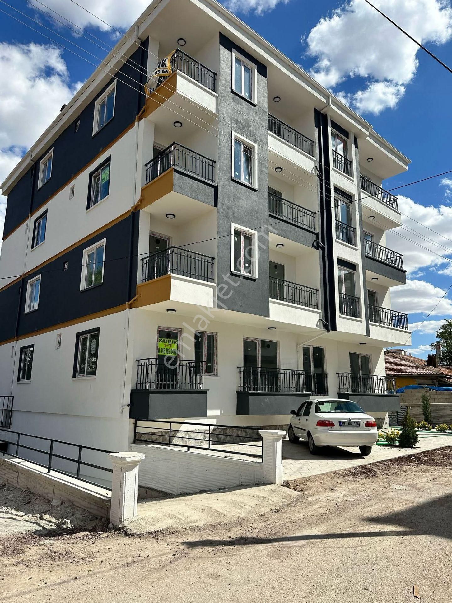 Taşpınar Gayrimenkul'den Satılık Selçuklu Mh 1+1 Daire Son Kat Köşe Başı