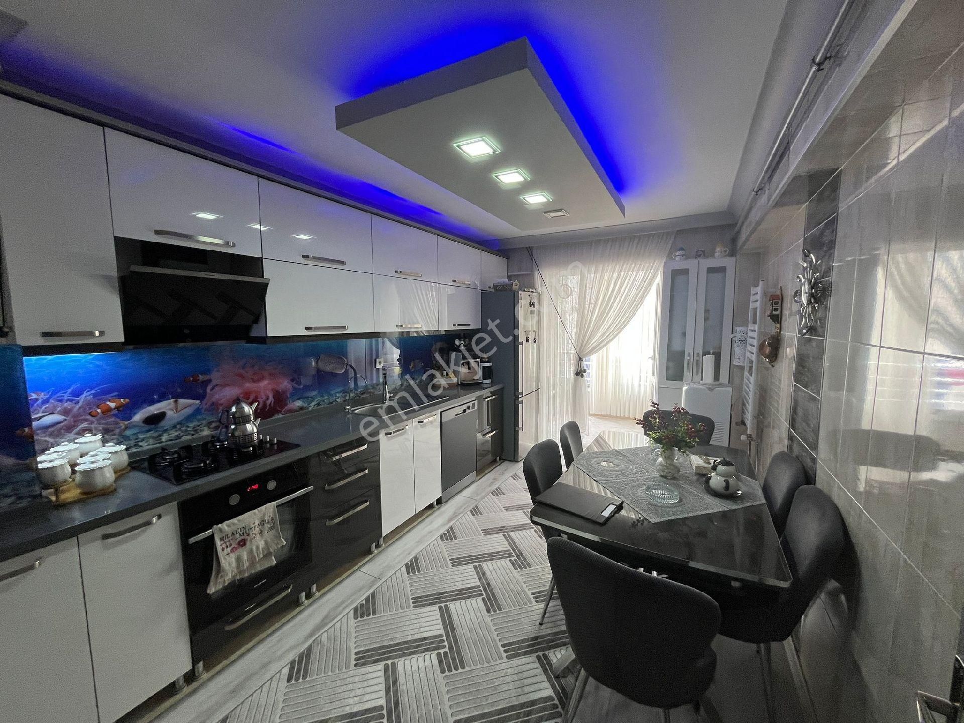 Çamlık Mira D.salonu Yakın 2.kat 3+1 Ultra Lüks Yapılı Daire Asansörlü