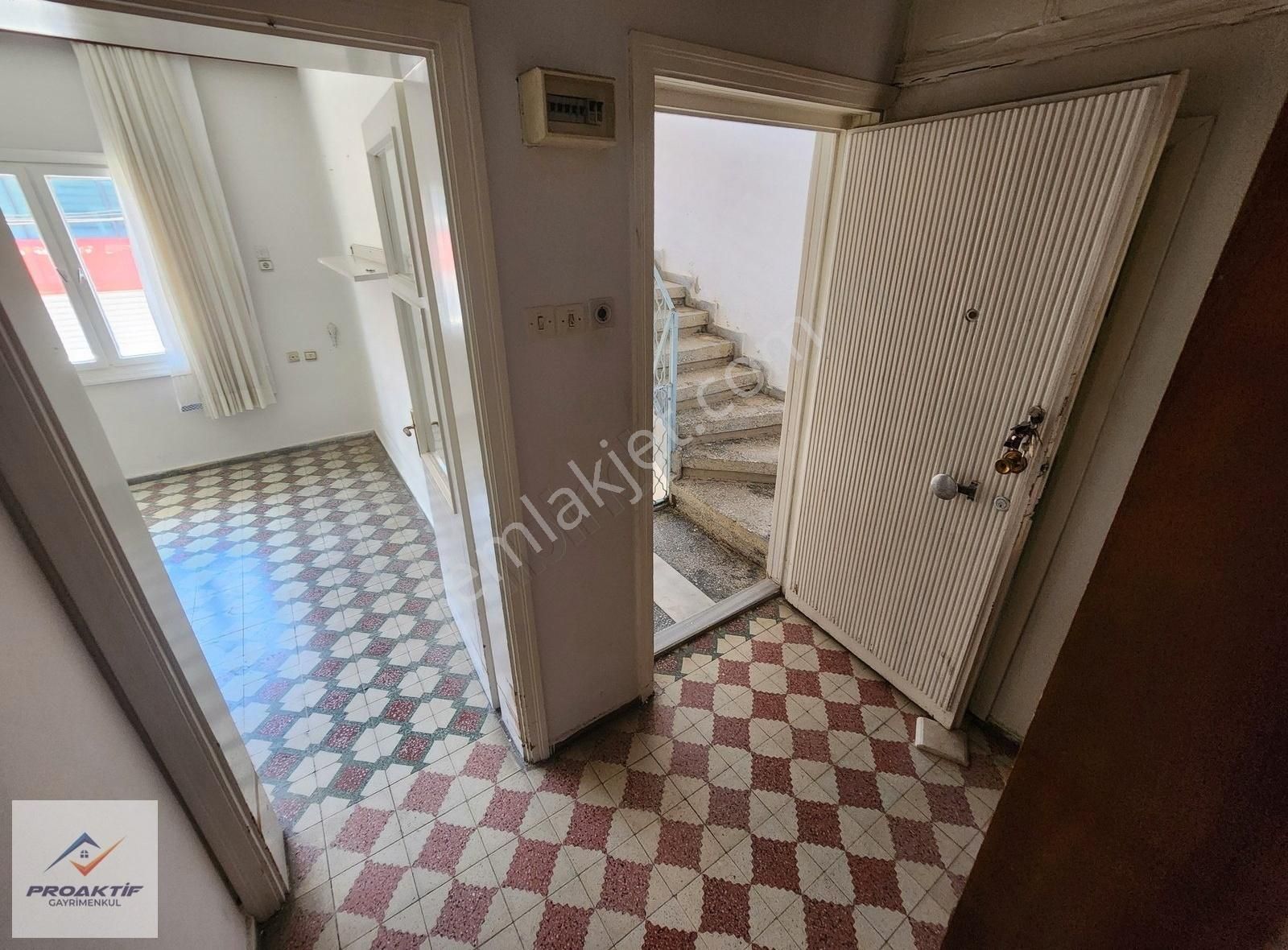 Sedef Otel Arkası İstiklalde Kaçmaz Fırsat:4 Katlı Müstakil Bina - Görsel 12