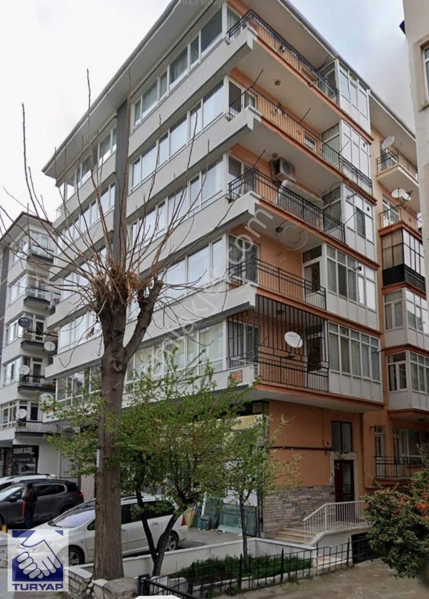 Sağlık 1 Sokakta Asansörlü Otoparklı Satılık 3+1 Daire
