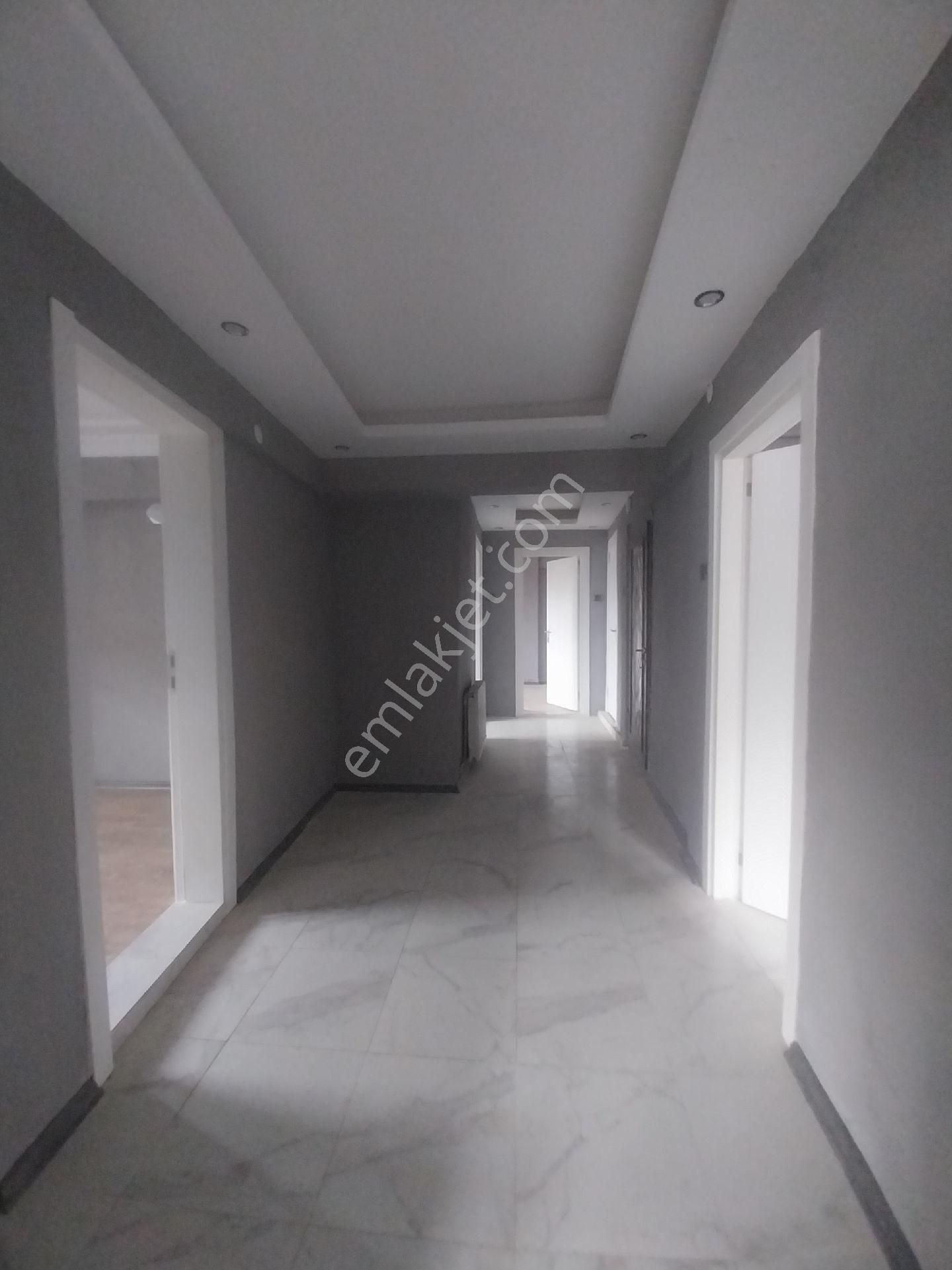 Balıkesir Kasaplar Mahallesi Atalar Caddesı 3+1 Salon Kombili Masrafsız Satılık Yatırımlık Daire. - Görsel 6
