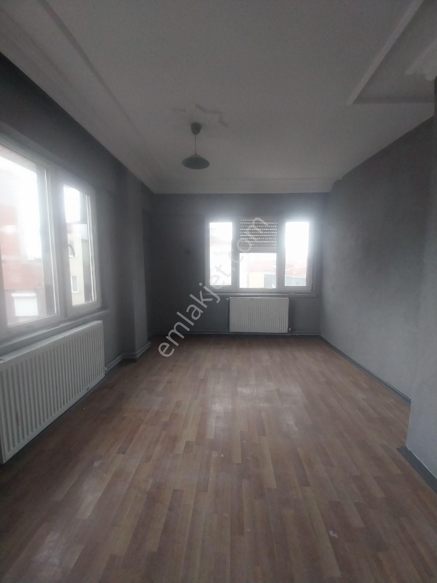 Balıkesir Kasaplar Mahallesi Atalar Caddesı 3+1 Salon Kombili Masrafsız Satılık Yatırımlık Daire. - Görsel 5