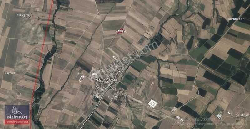 Babaeski Yeni Mahalle'de Resmi Yol Cepheli 250 M2 Arazi