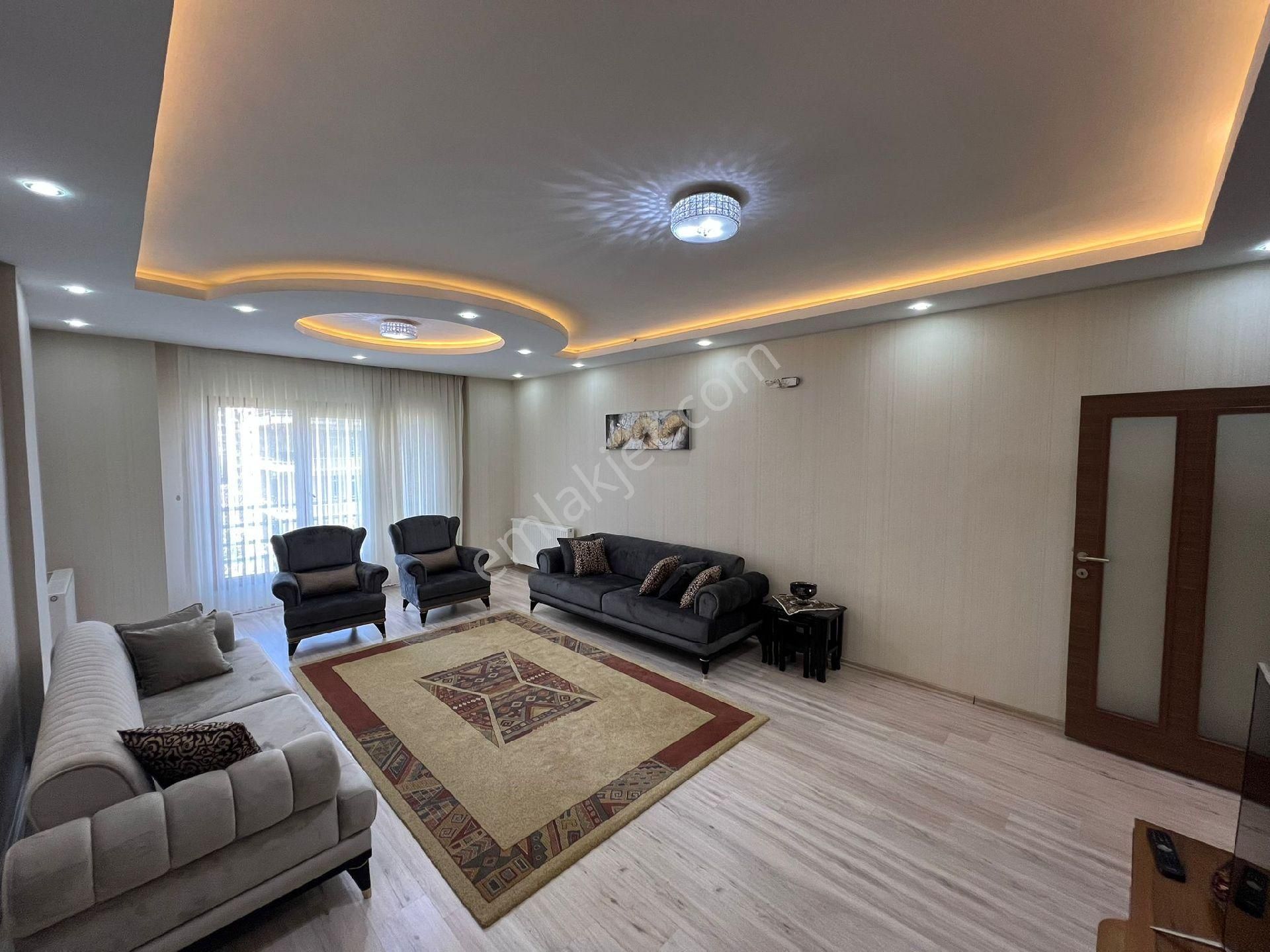 Dikmen Gayrımenkulden Akpiyarda Site İçerisinde Ultra Lüks Daire